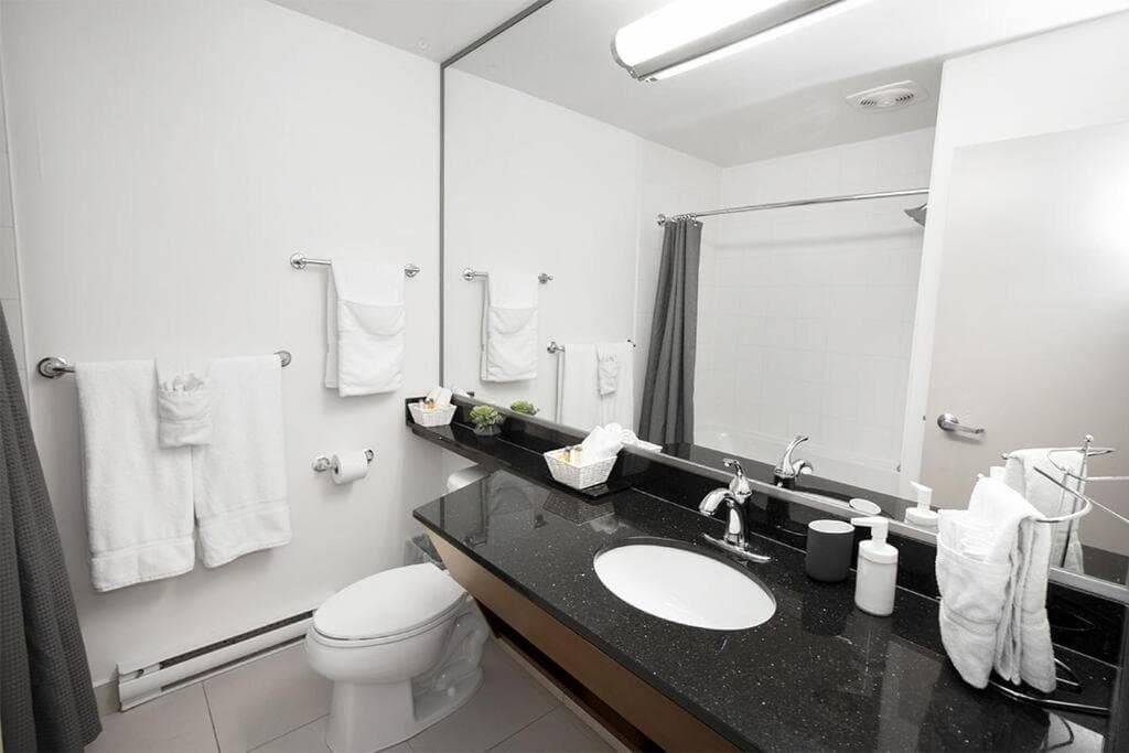 Luxurious one-bedroom with in suite laundry and parking!