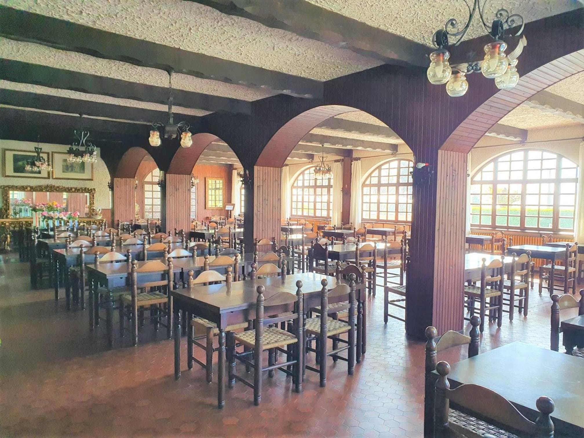 restaurant