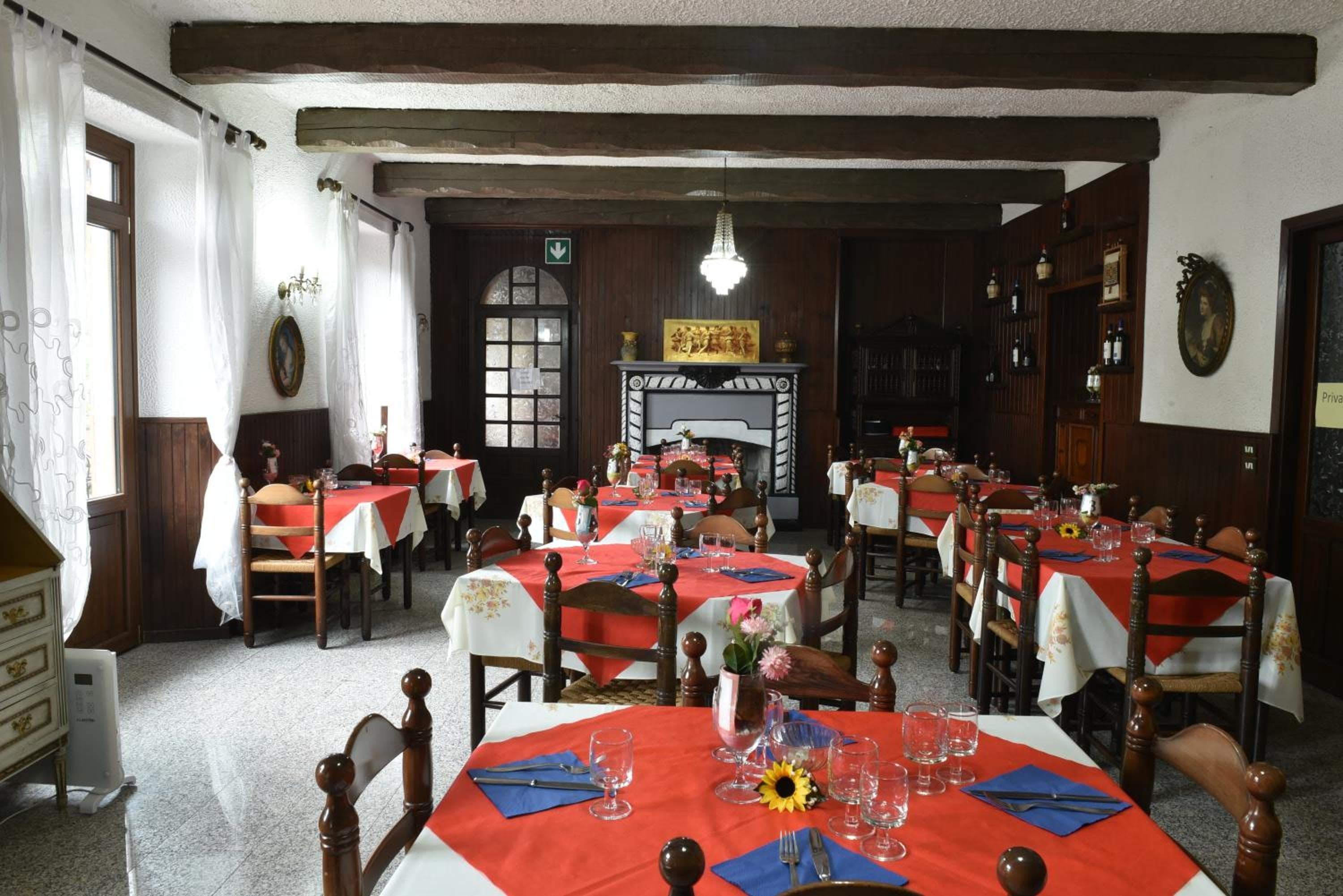 restaurant