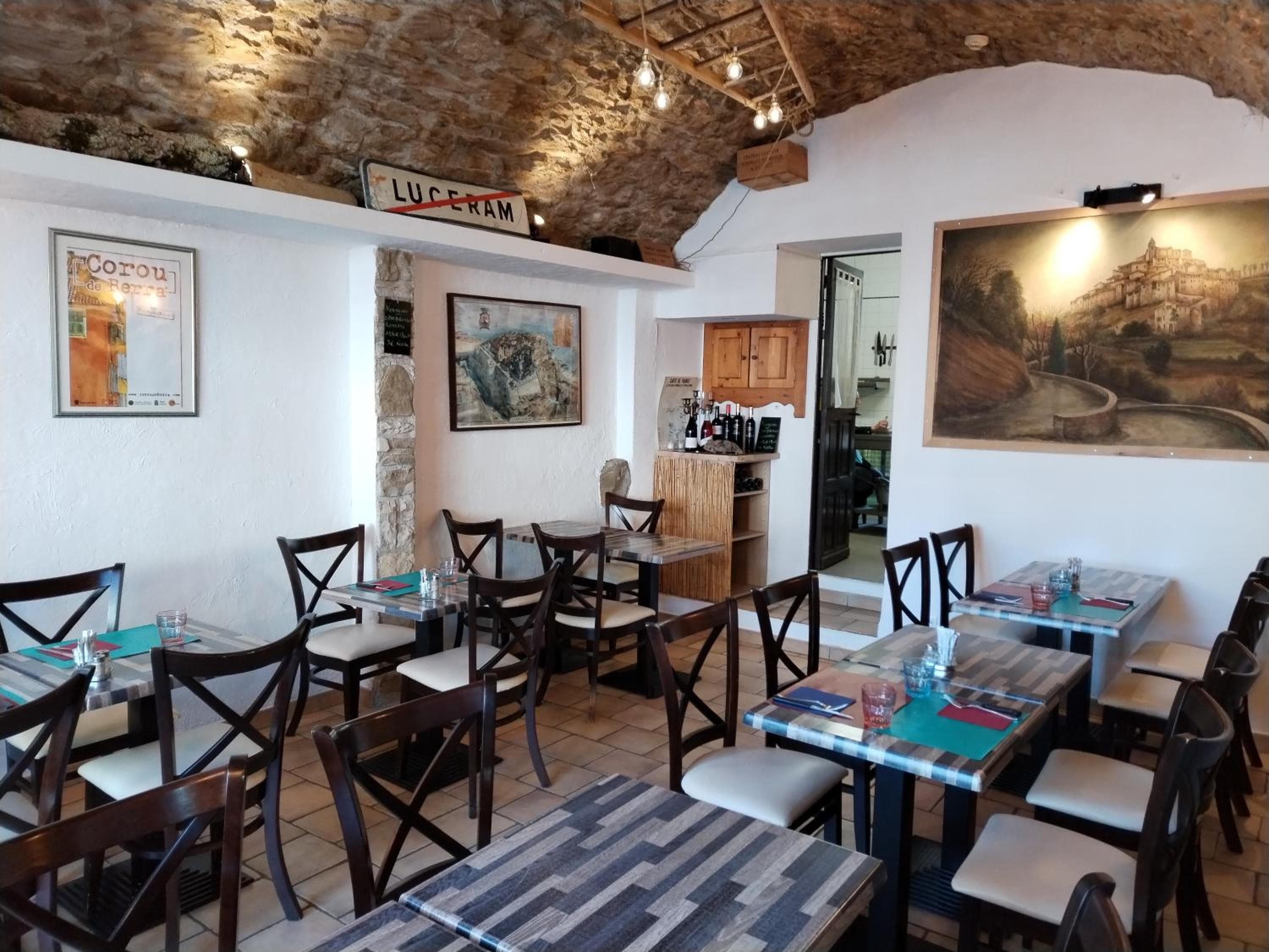 restaurant