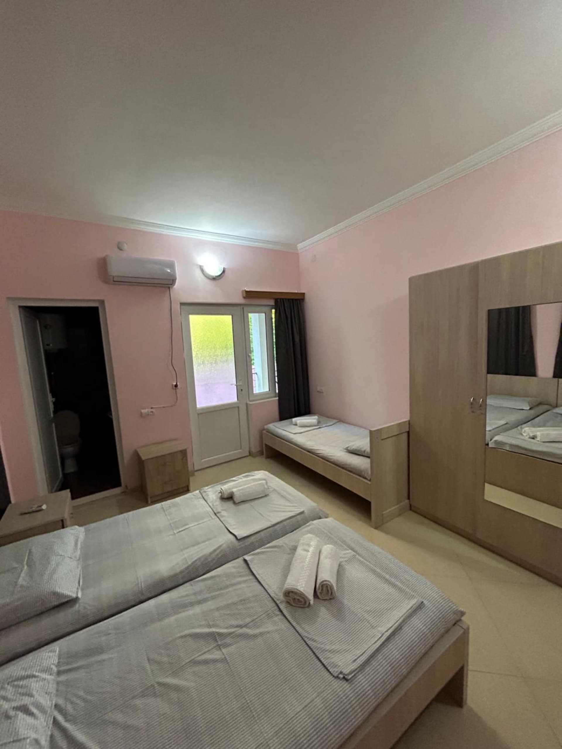 EVRIKA hotel Shekvetili