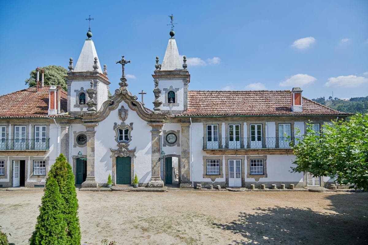 Outeiro Tuías - Manor House