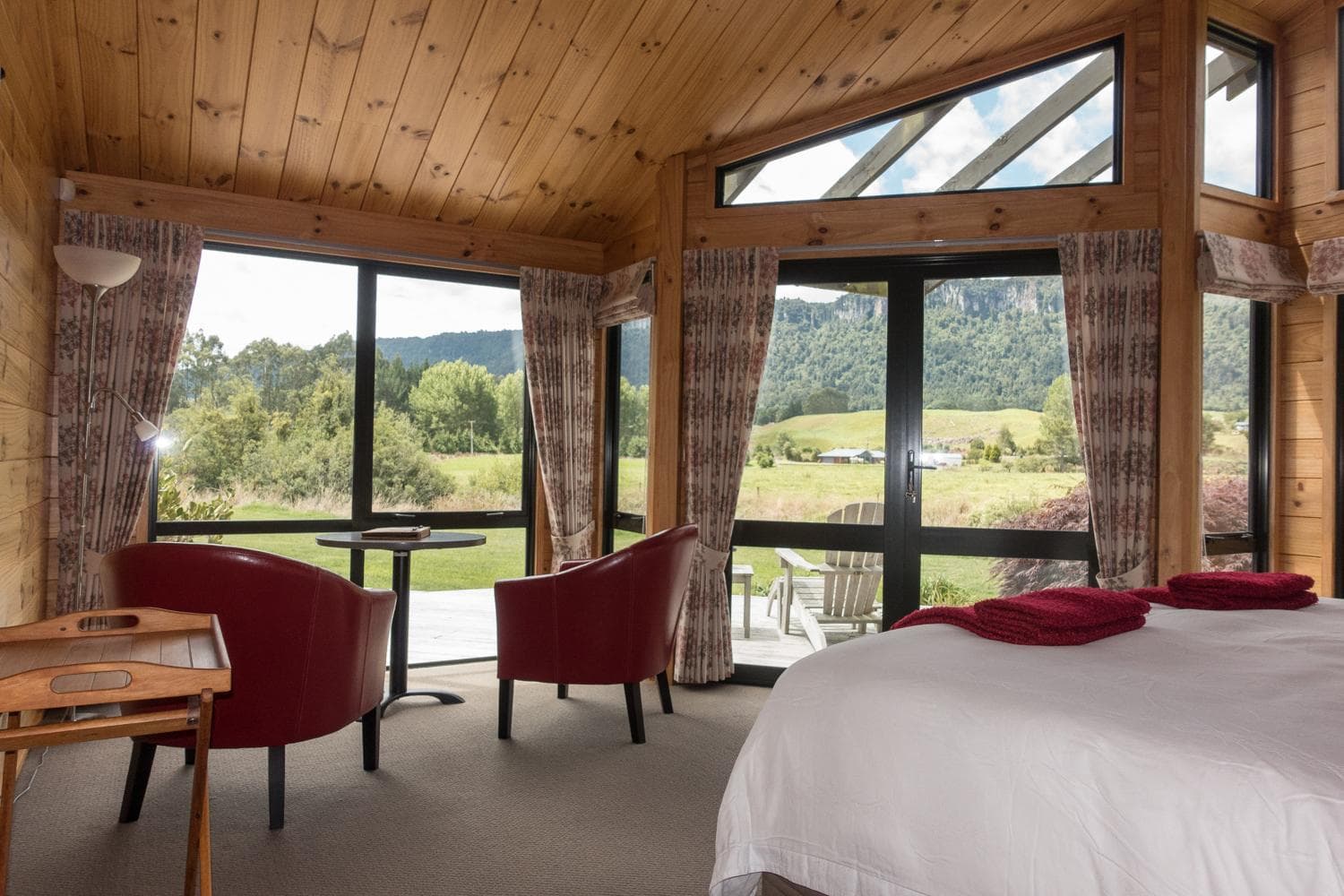 Astelia Lodge