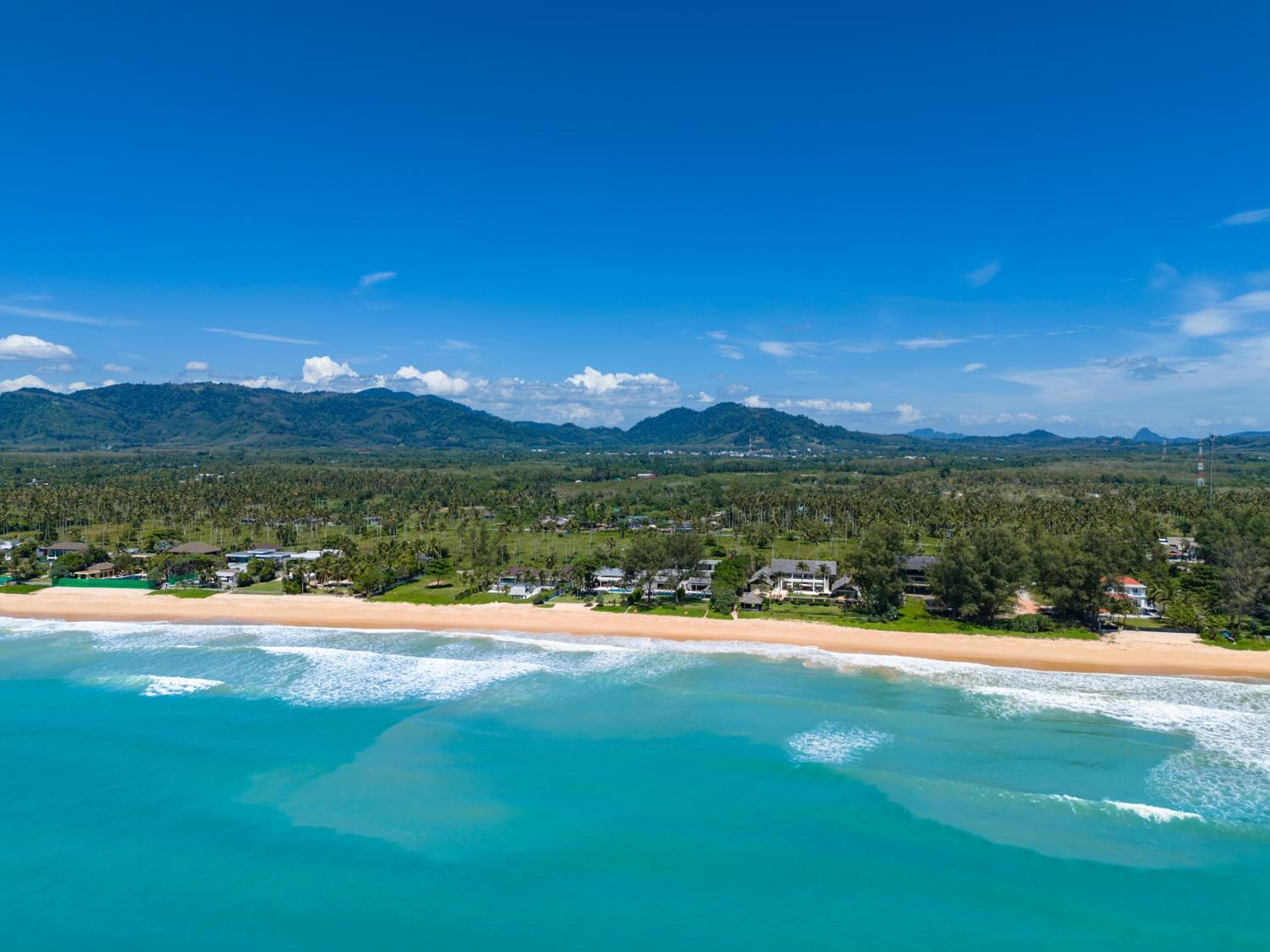 Twin Villas Natai South - 5 Bedroom Luxury Beach Front Villa