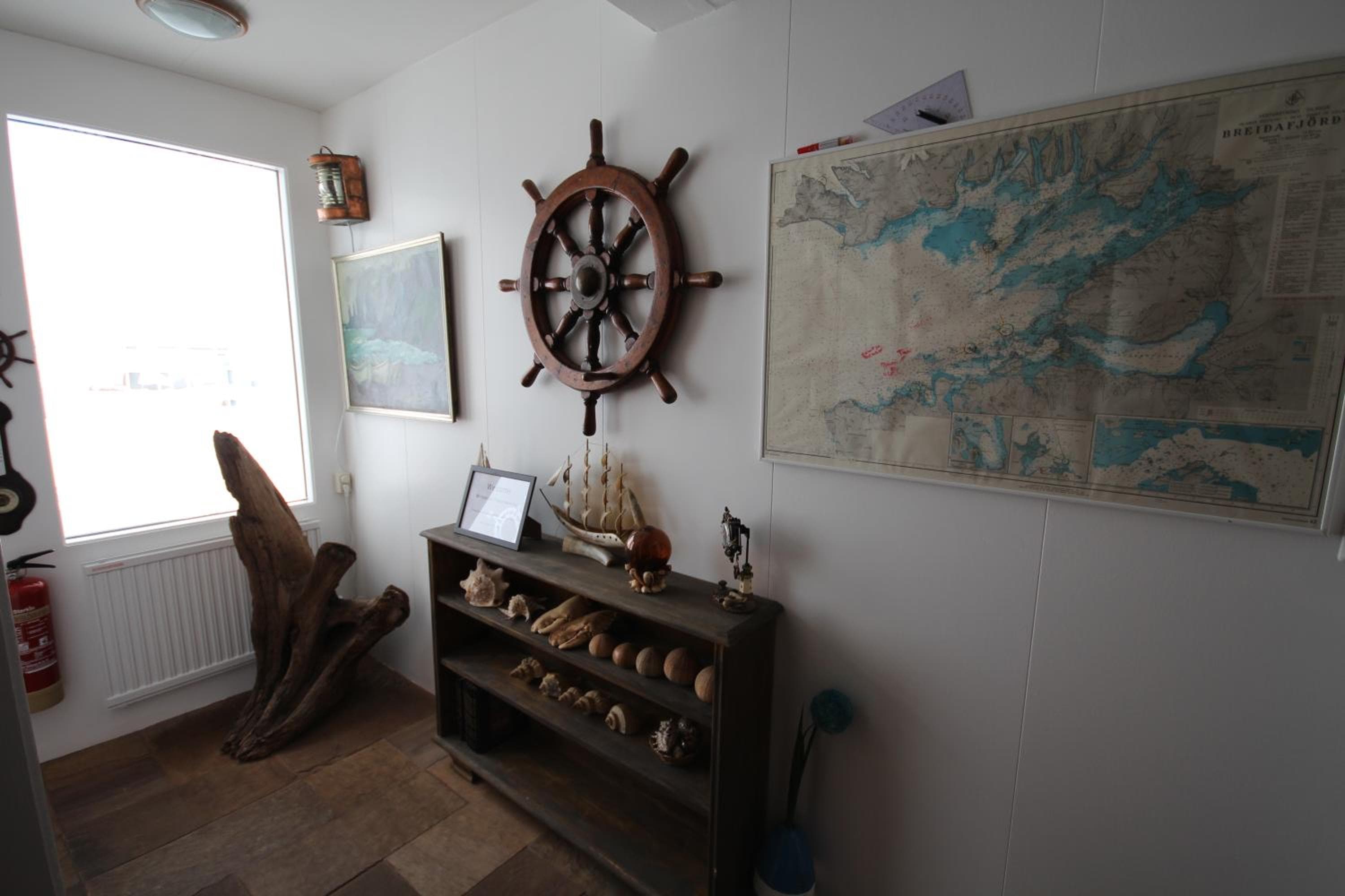 Hamrahlíð 9 Guesthouse