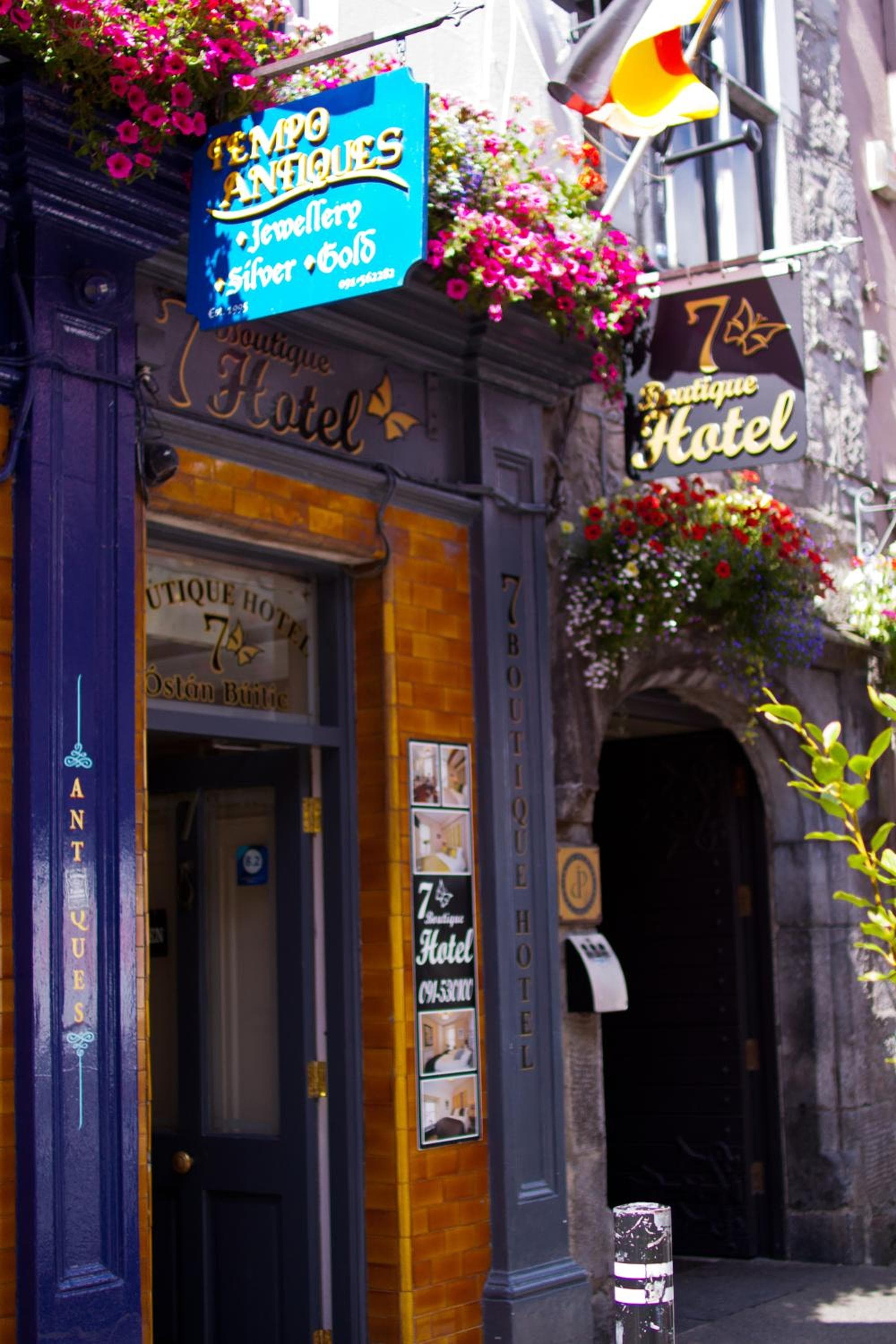 7 Boutique Hotel