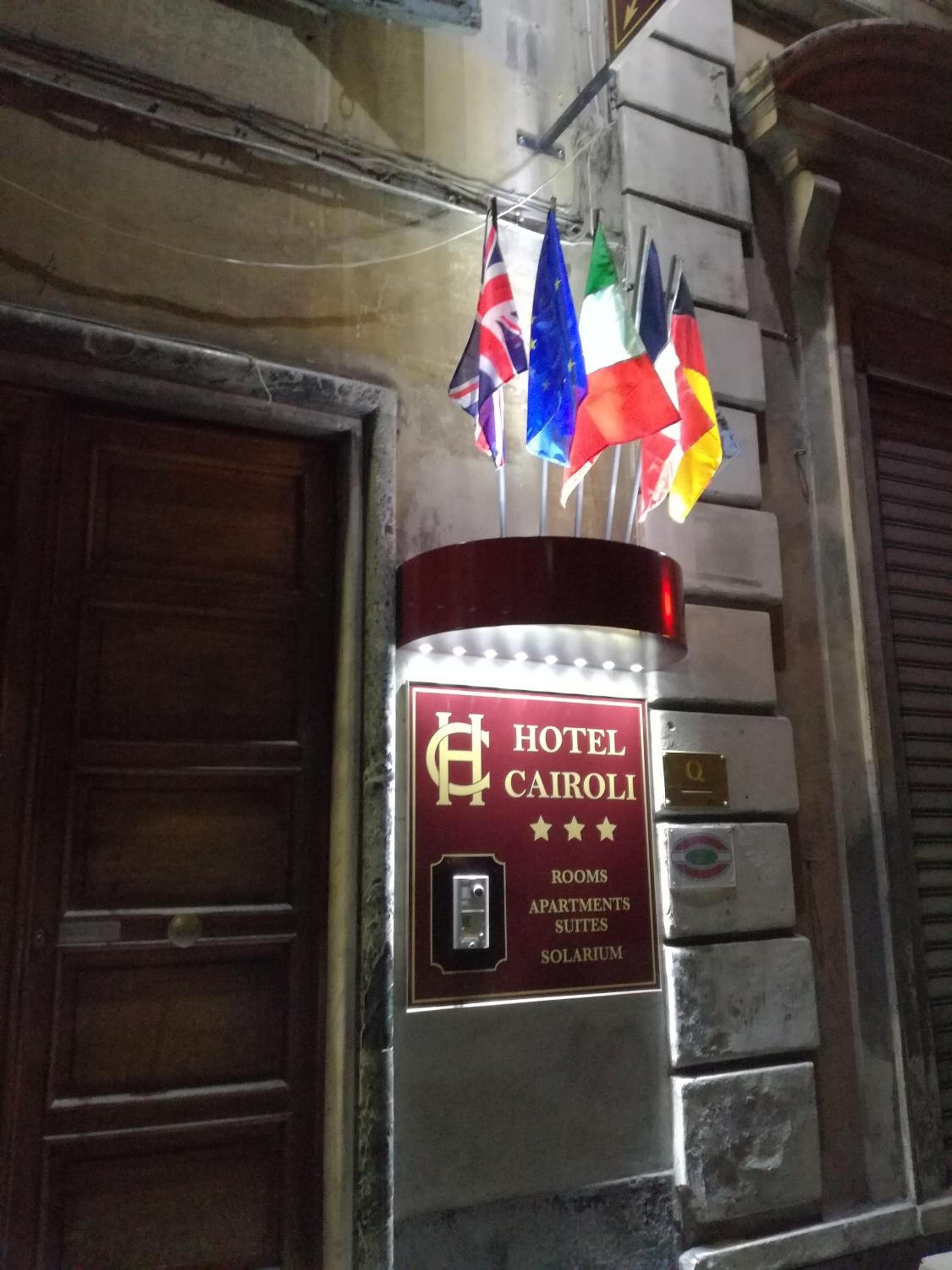 Hotel Cairoli