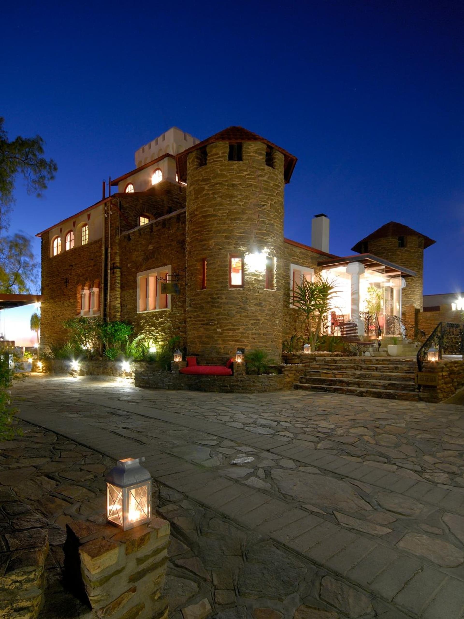 Heinitzburg Boutique Hotel