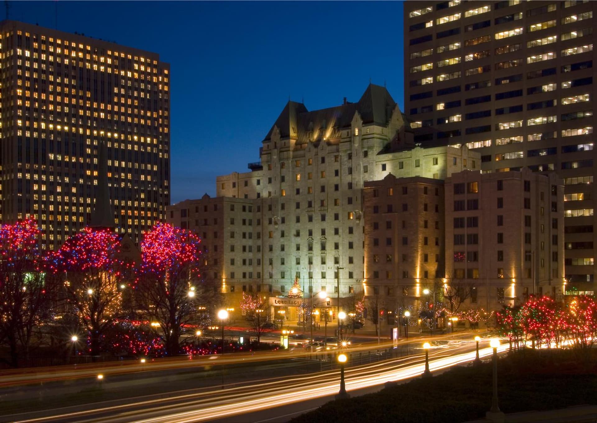 Lord Elgin Hotel
