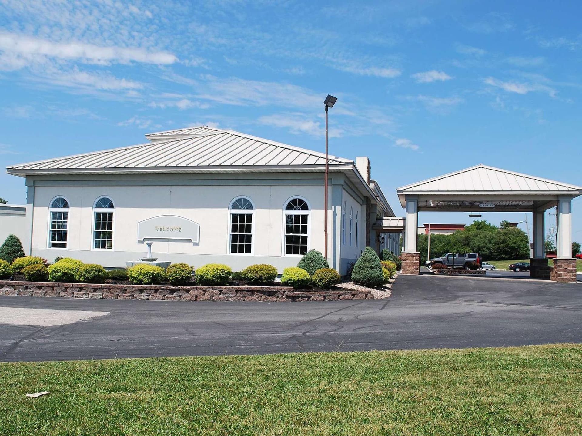 Travel Inn - Watertown NY