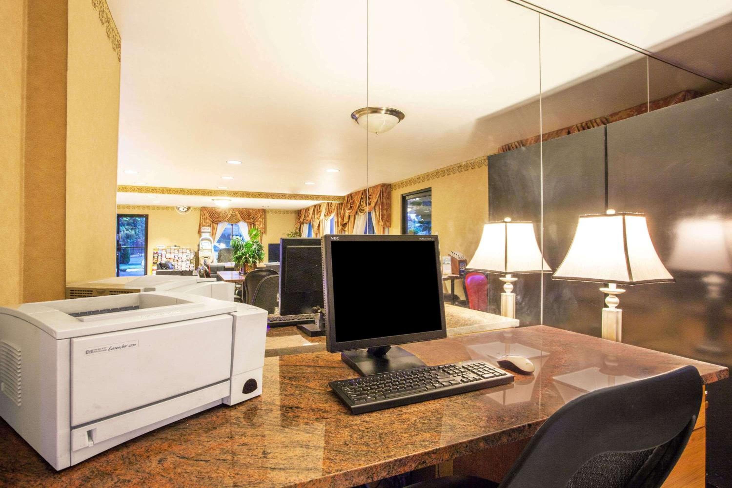 FairBridge Inn Express Tukwila