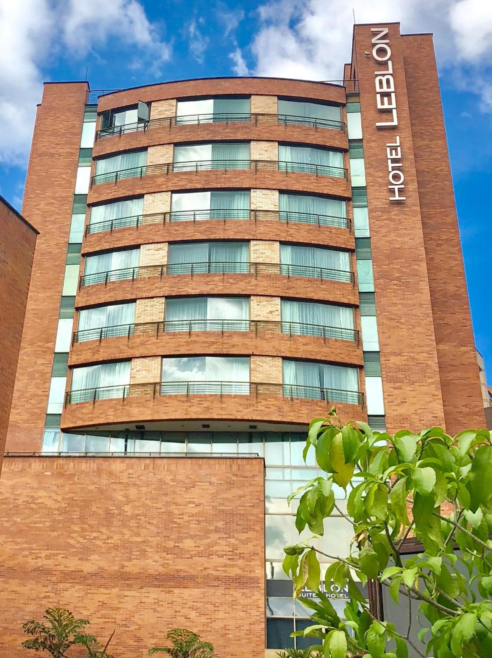 Leblon Suites Hotel Milla de Oro