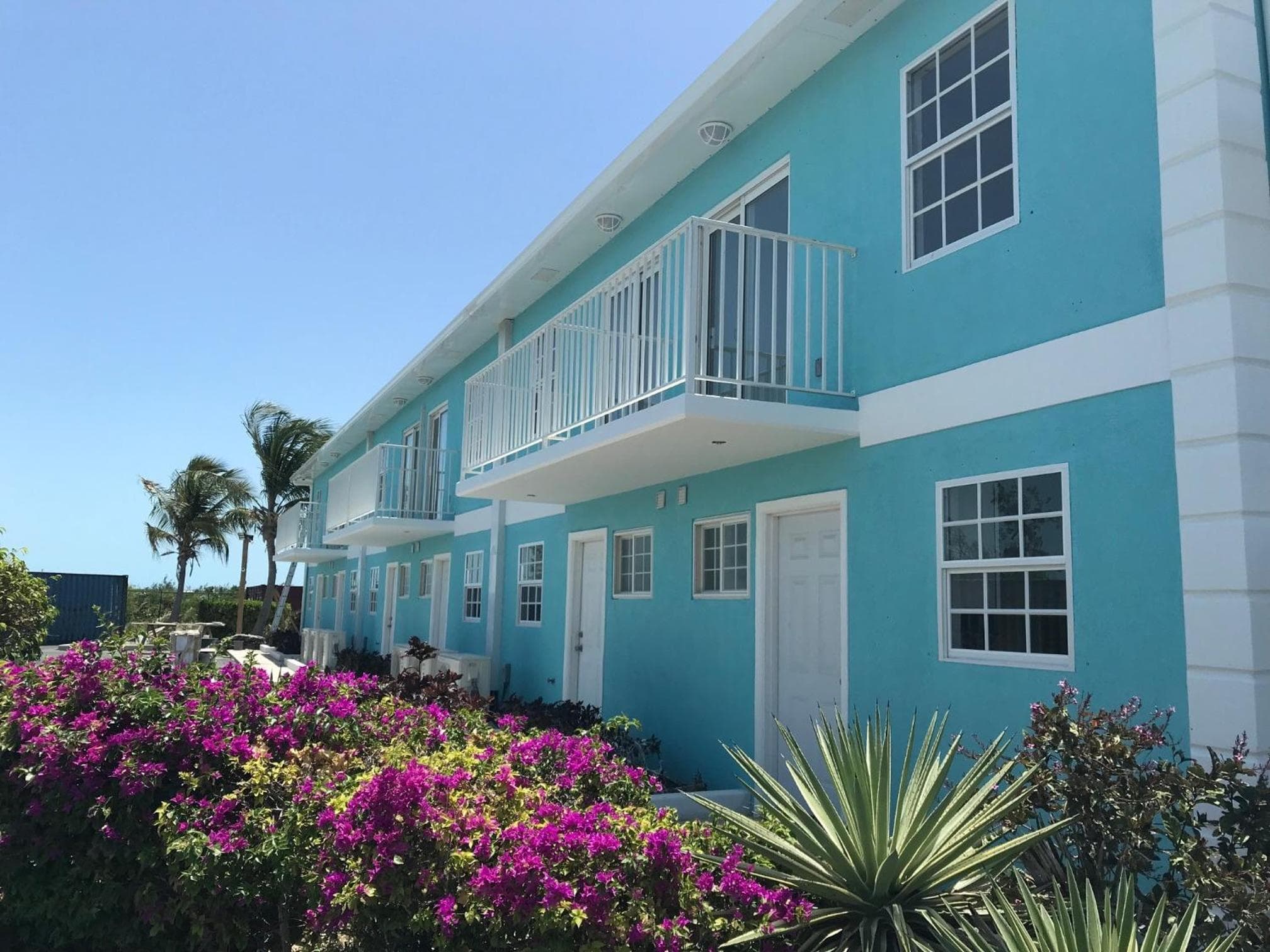 Island Club Turks & Grace Bay Place