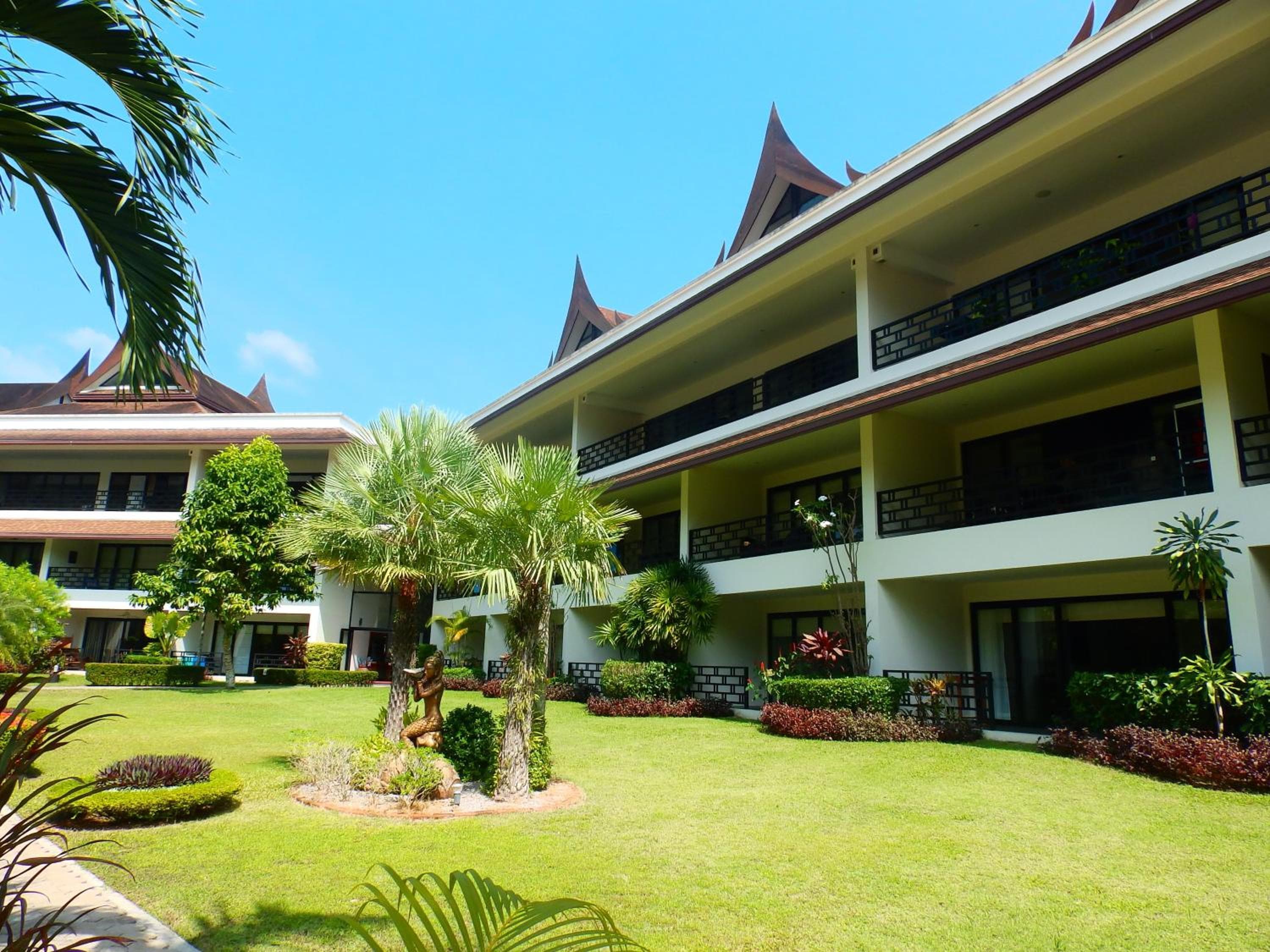 Serenity Lakeside Resort