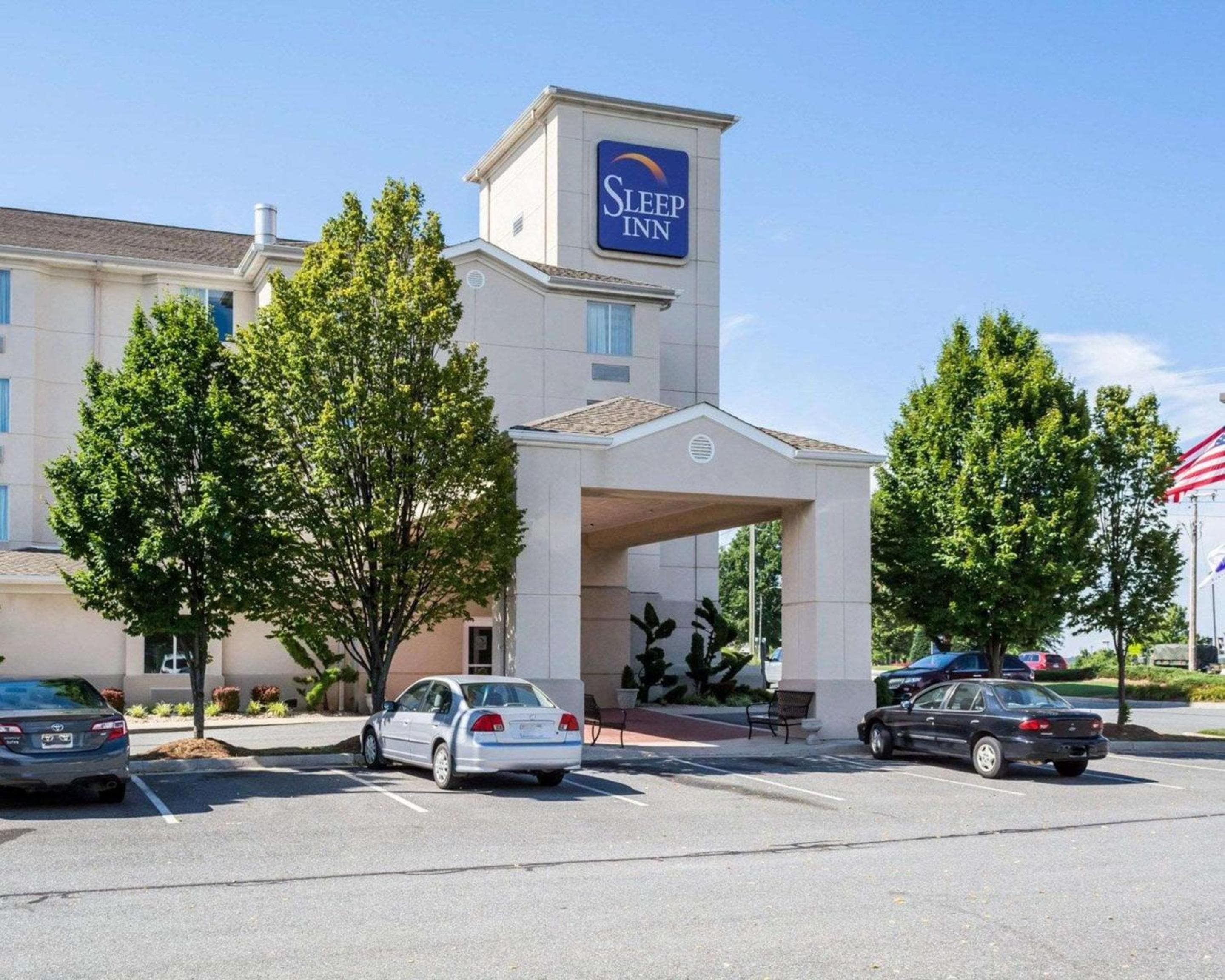 Spark by Hilton Lynchburg