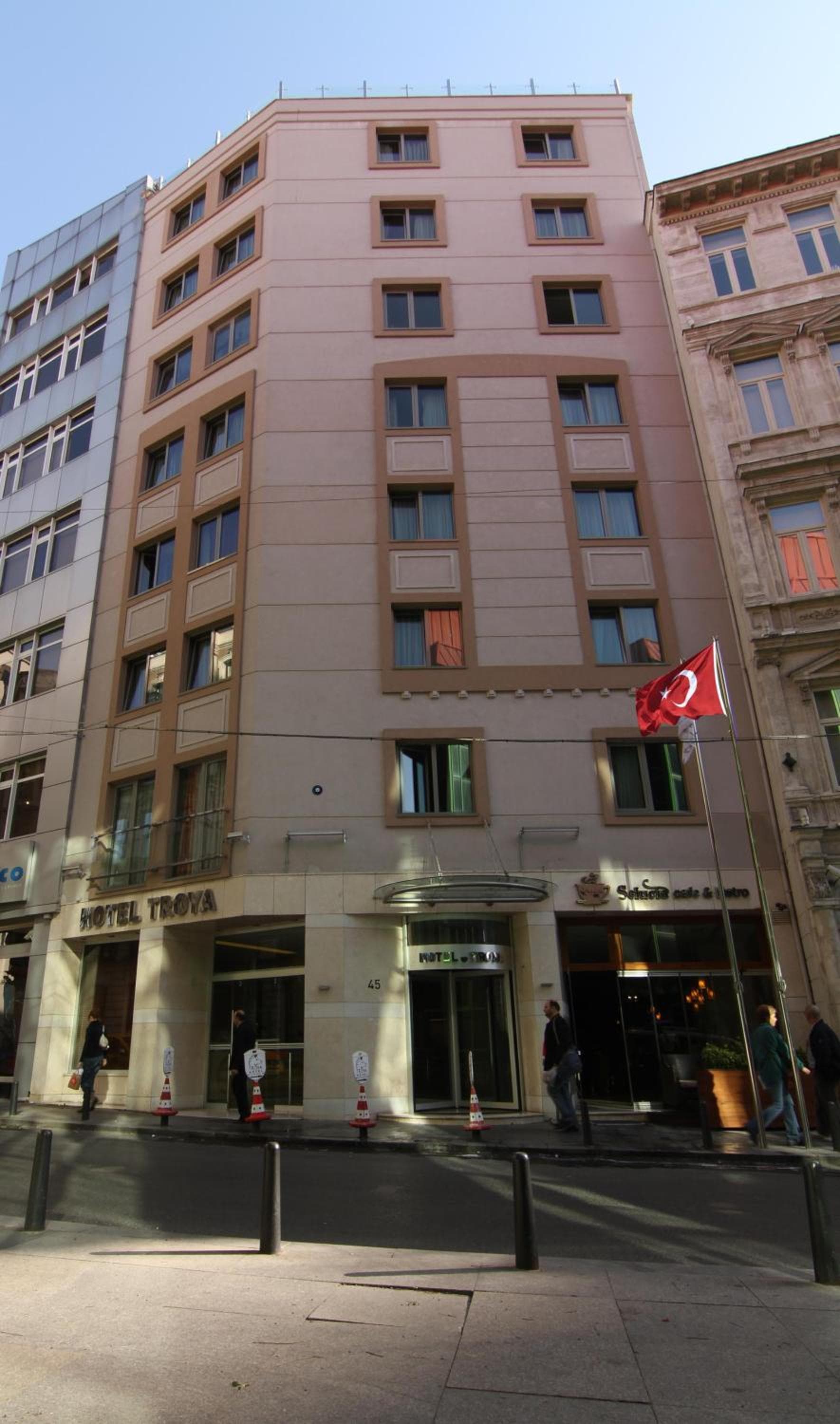 Hotel Troya