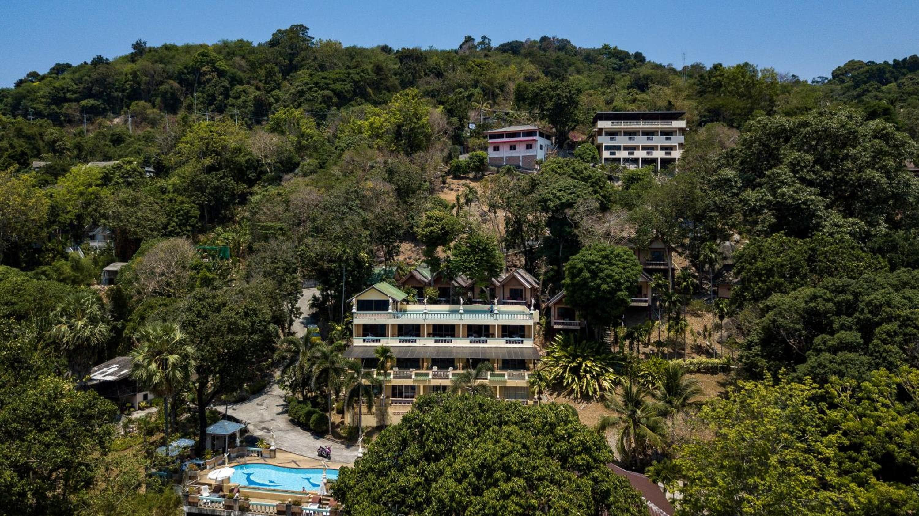 Baan Karon Hill Phuket Resort