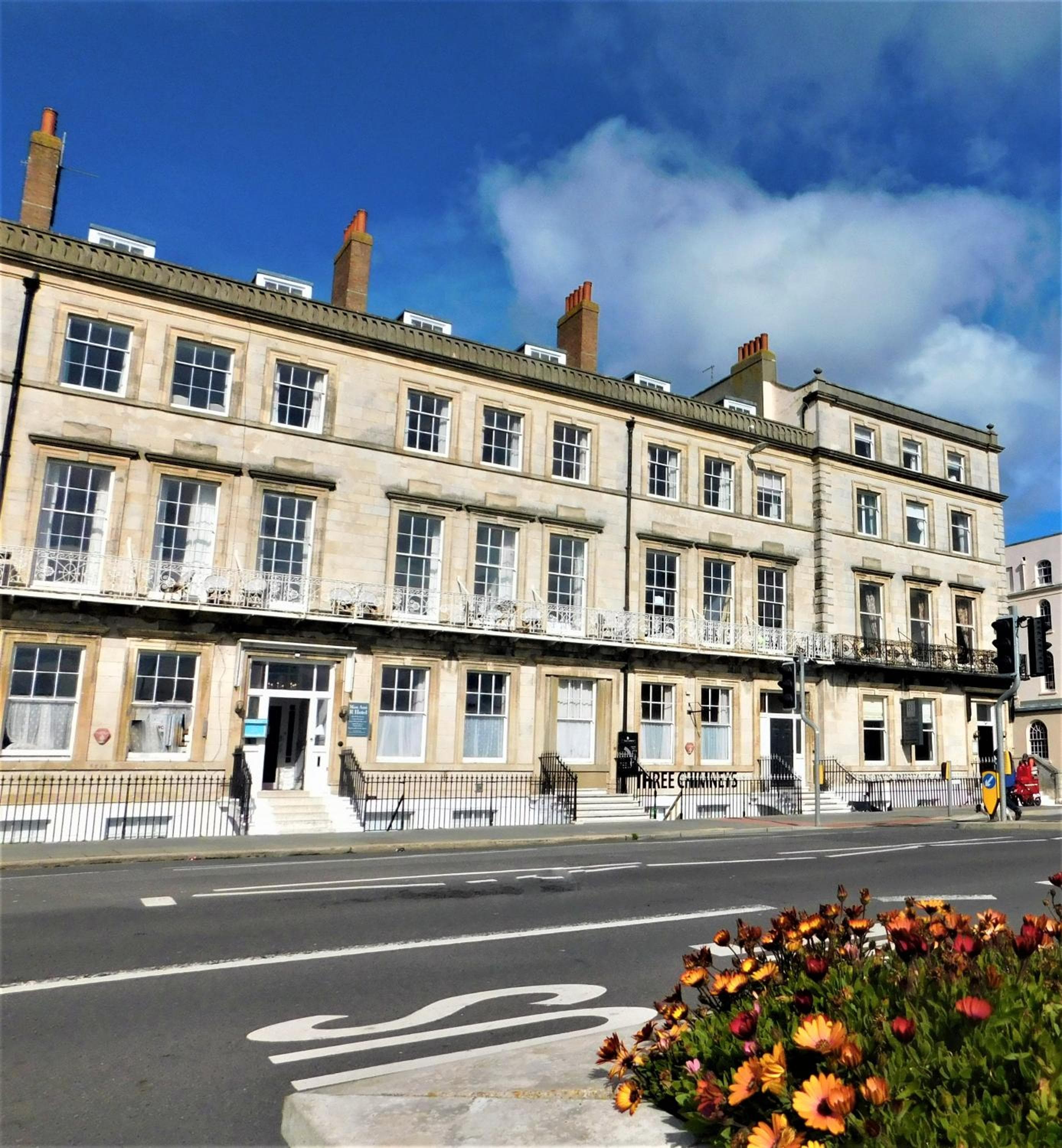 The Jubilee Hotel East - with NEWLY REFURBISHED SPA FACILITIES - GAMESPIT - AND SMOKEHOUSE