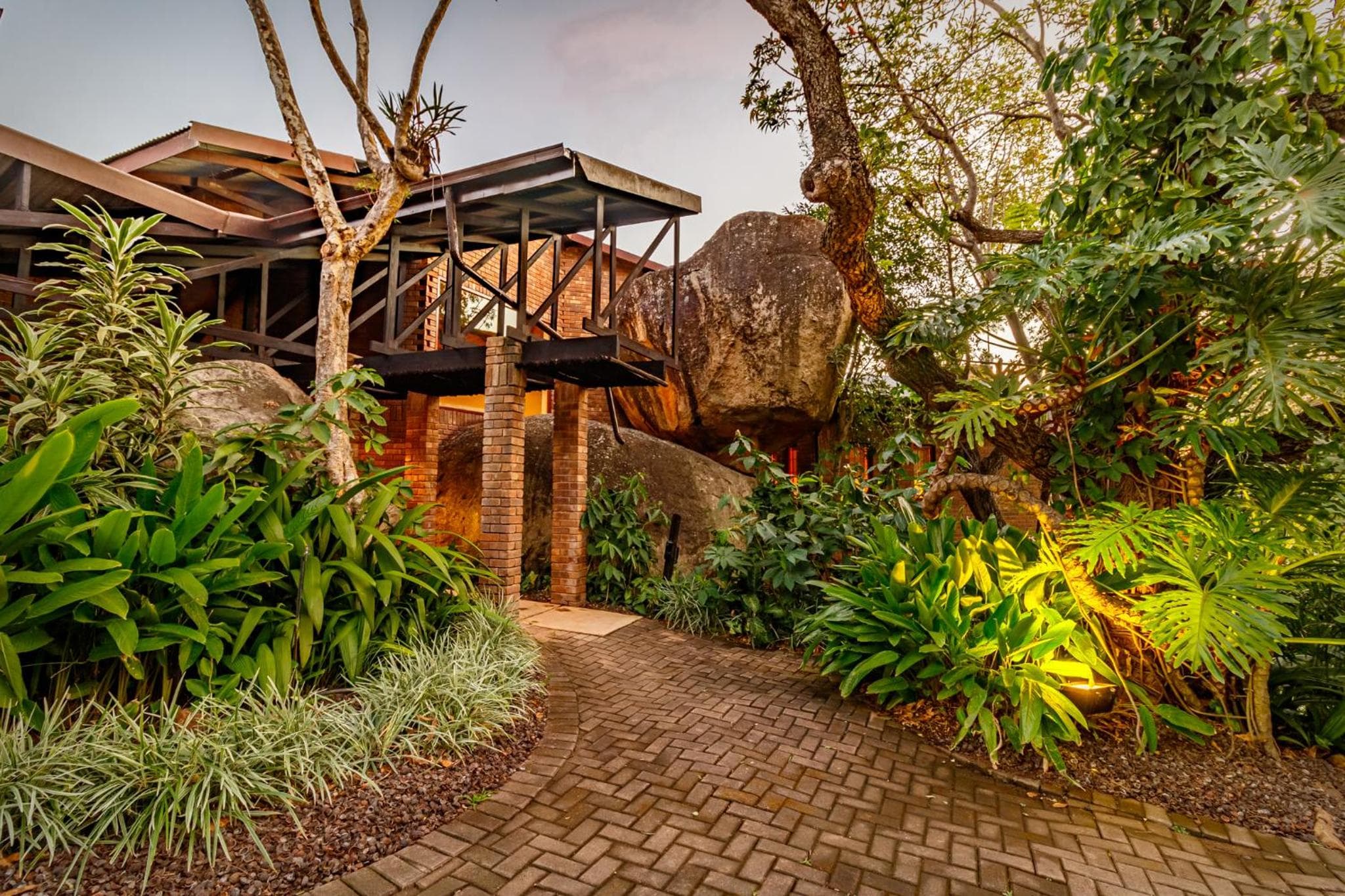 Ulwazi Rock Lodge