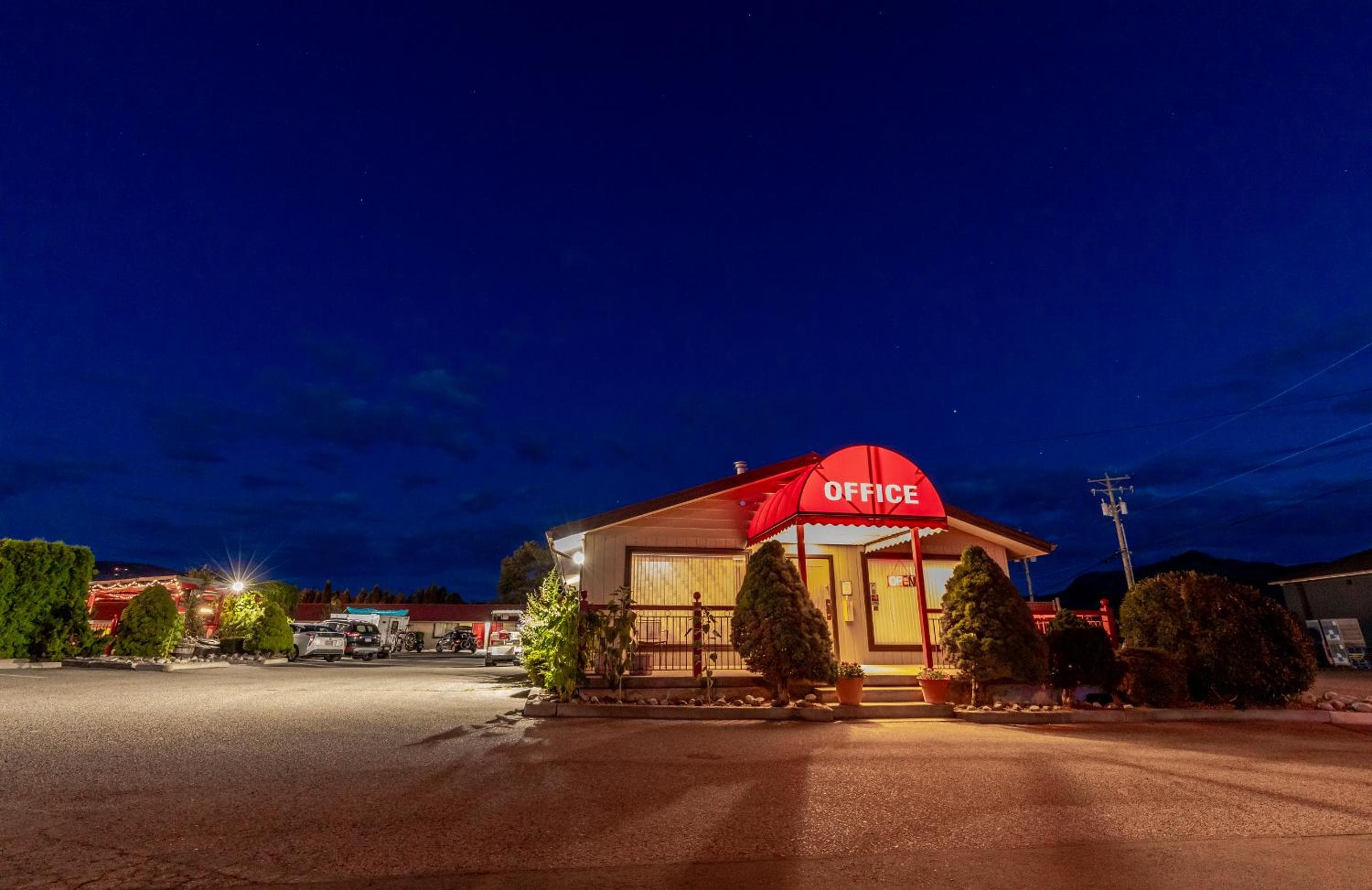 Westridge Motor Inn