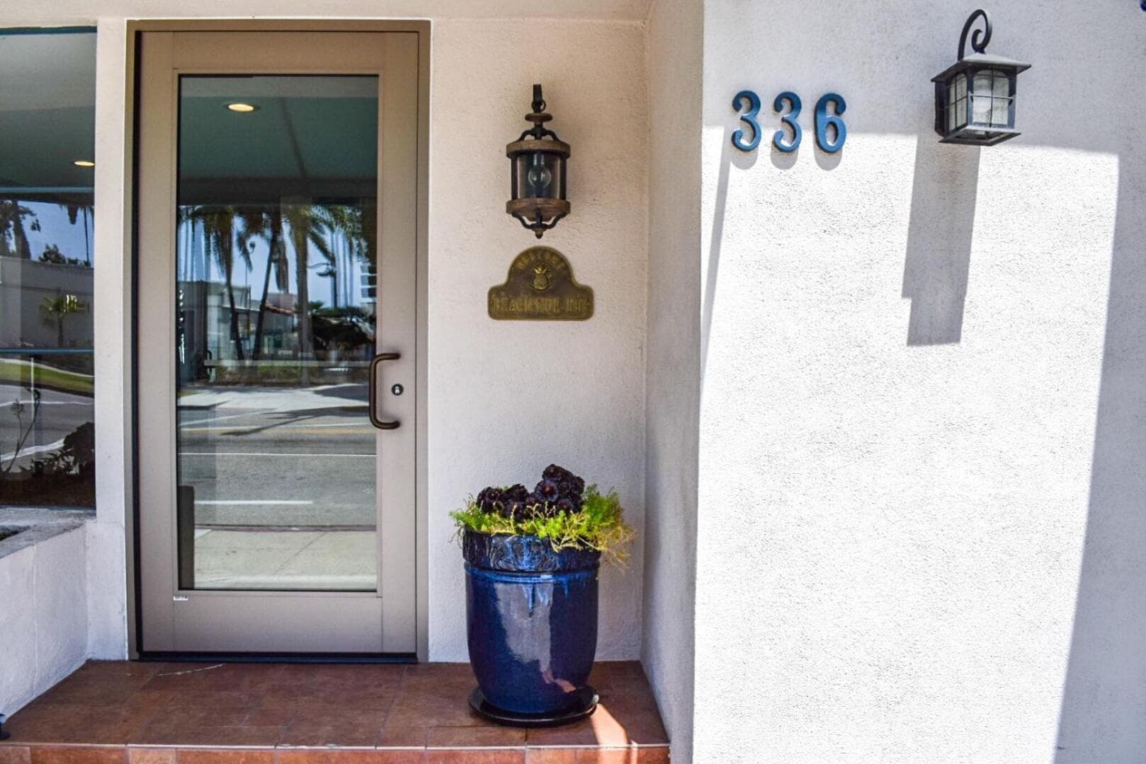 Beachside Inn