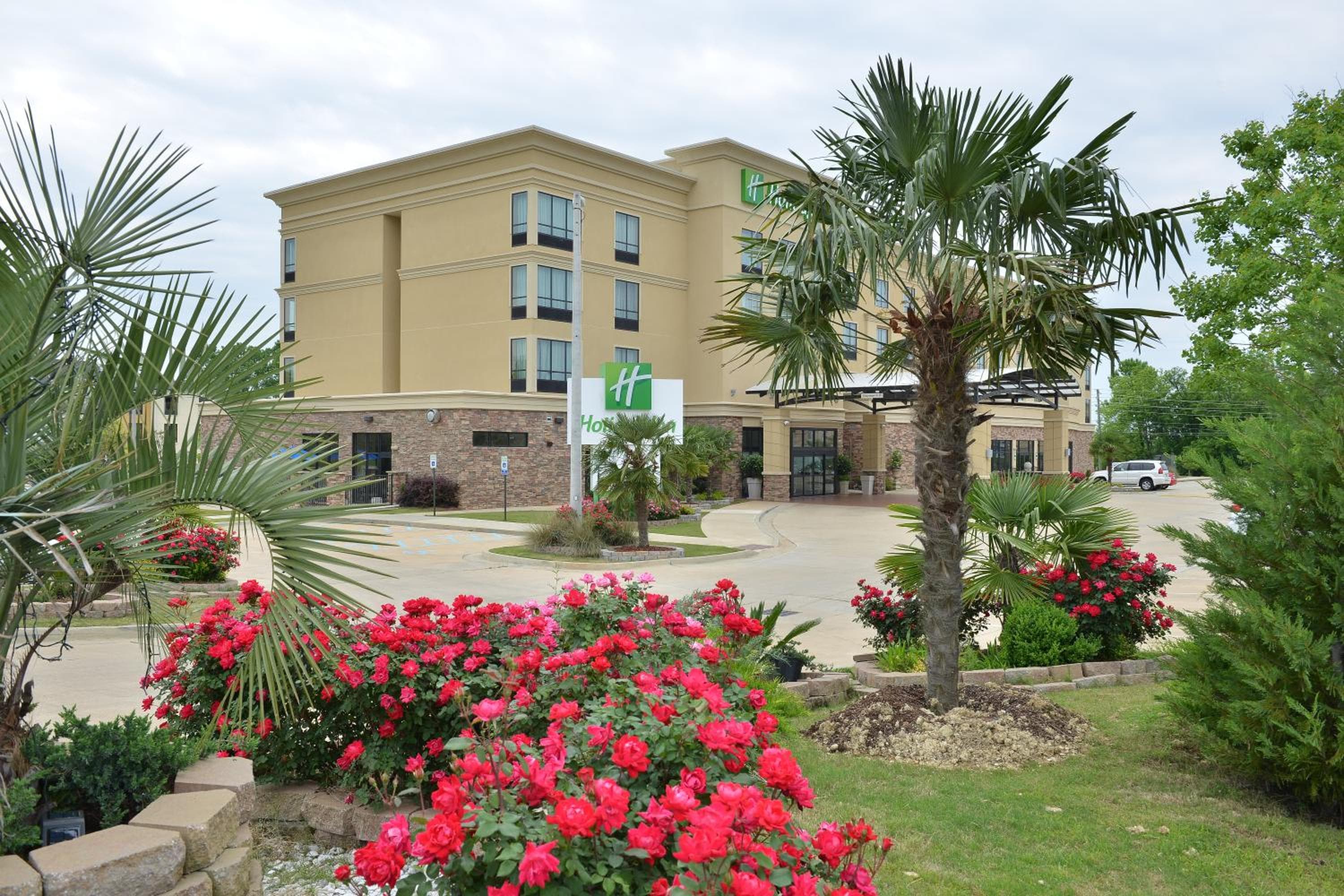 Holiday Inn Montgomery Airport South by IHG