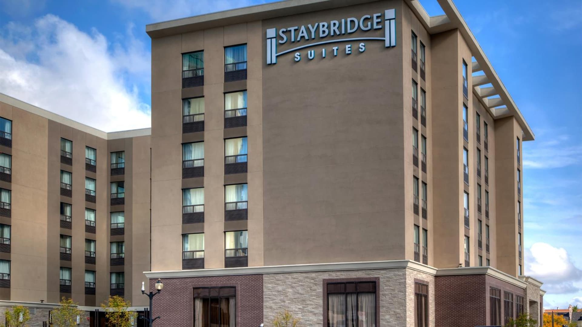 Staybridge Suites Hamilton - Downtown by IHG