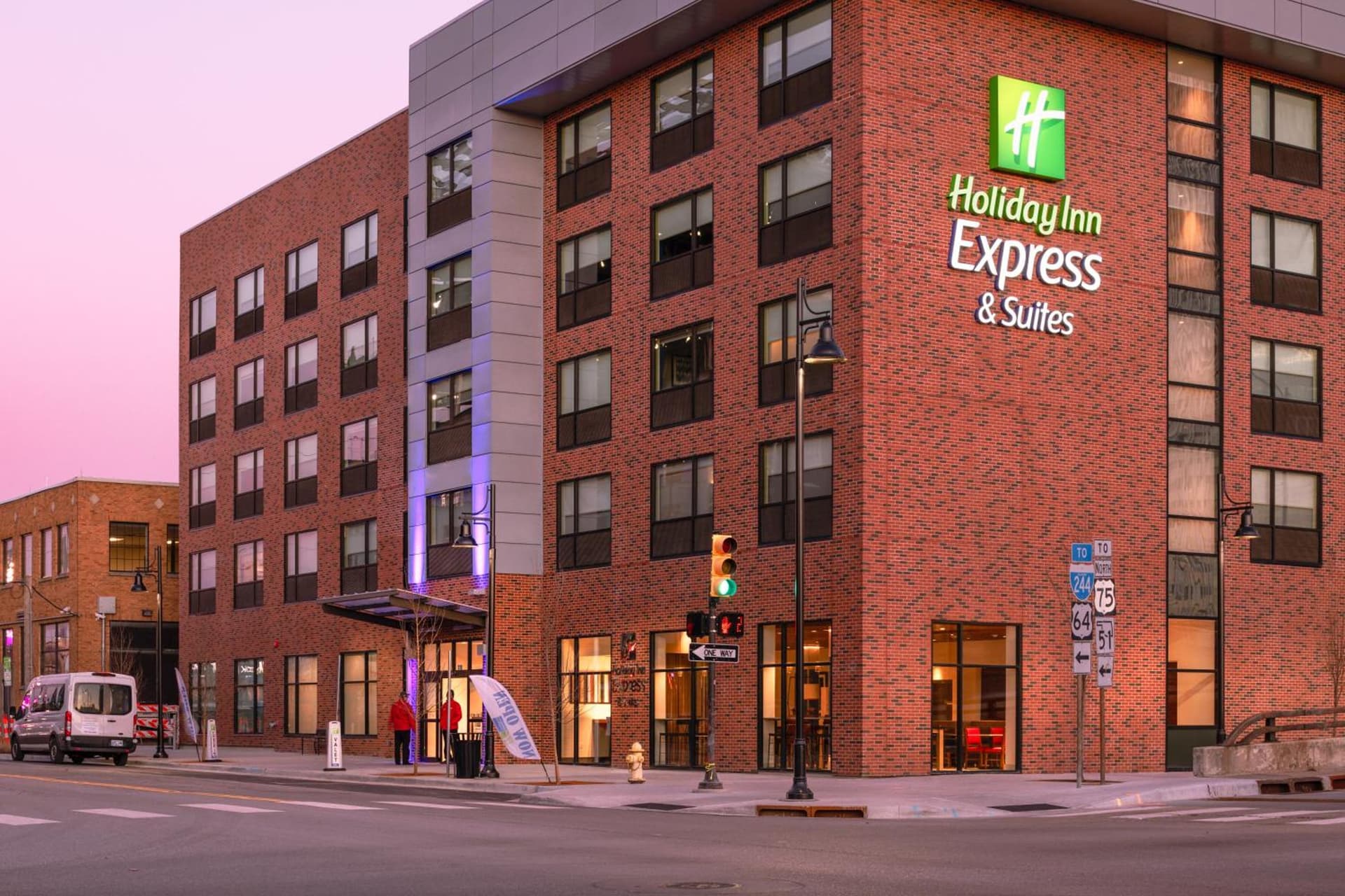 Holiday Inn Express & Suites - Tulsa Downtown - Arts District by IHG