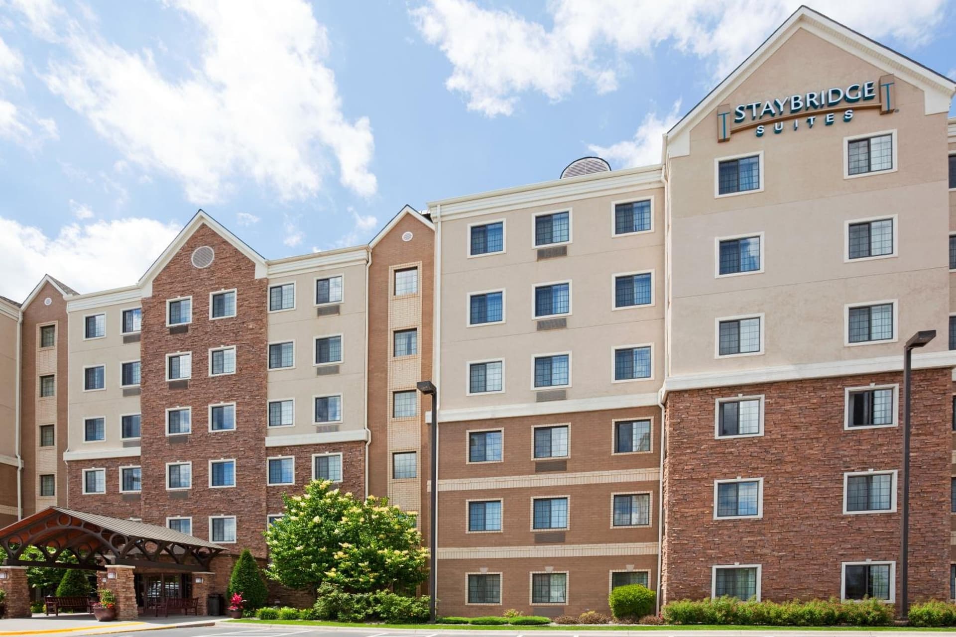 Staybridge Suites Minneapolis-Bloomington by IHG