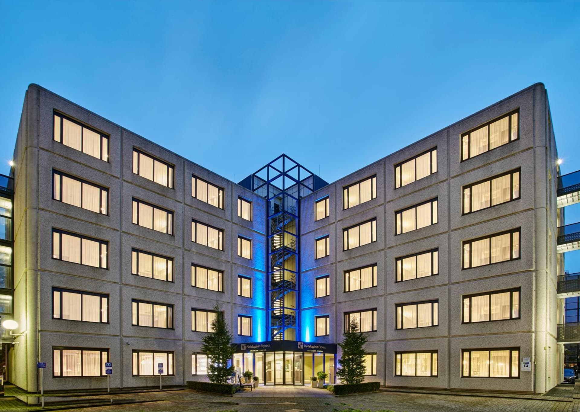 Holiday Inn Express Amsterdam - Schiphol by IHG