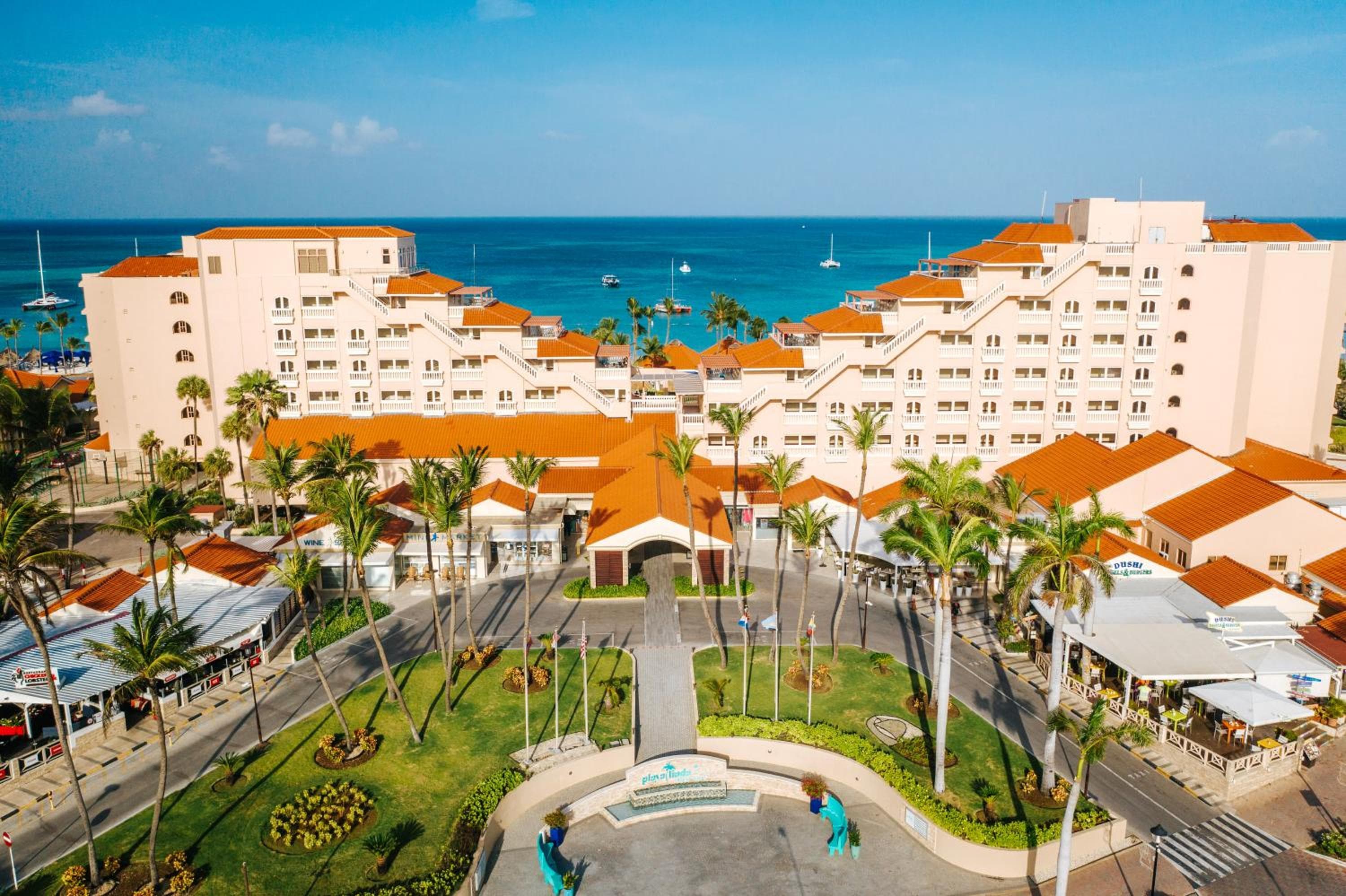 Playa Linda Beach Resort
