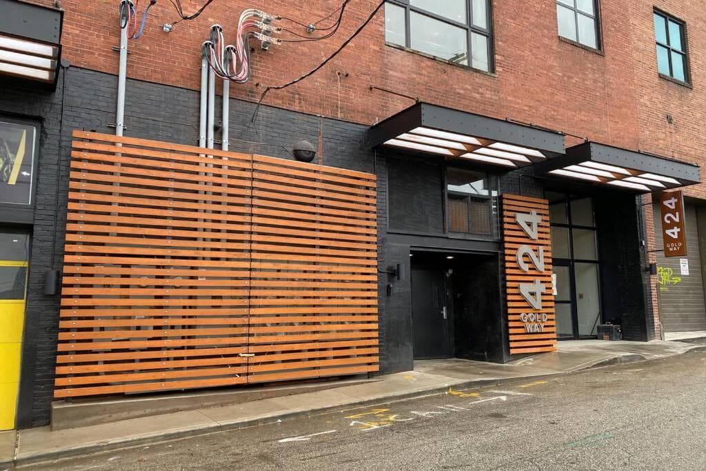 3E-Spacious 2 bedroom in Oakland, sleeps 8