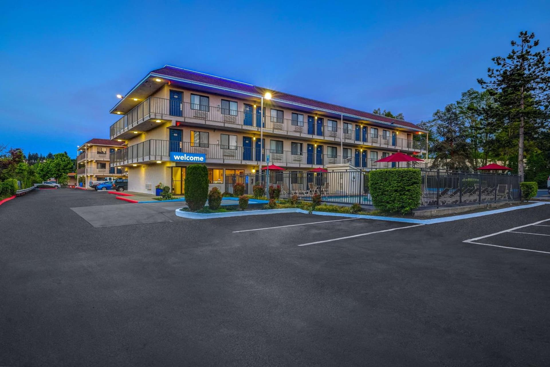 Motel 6-Kirkland, WA - North Kirkland