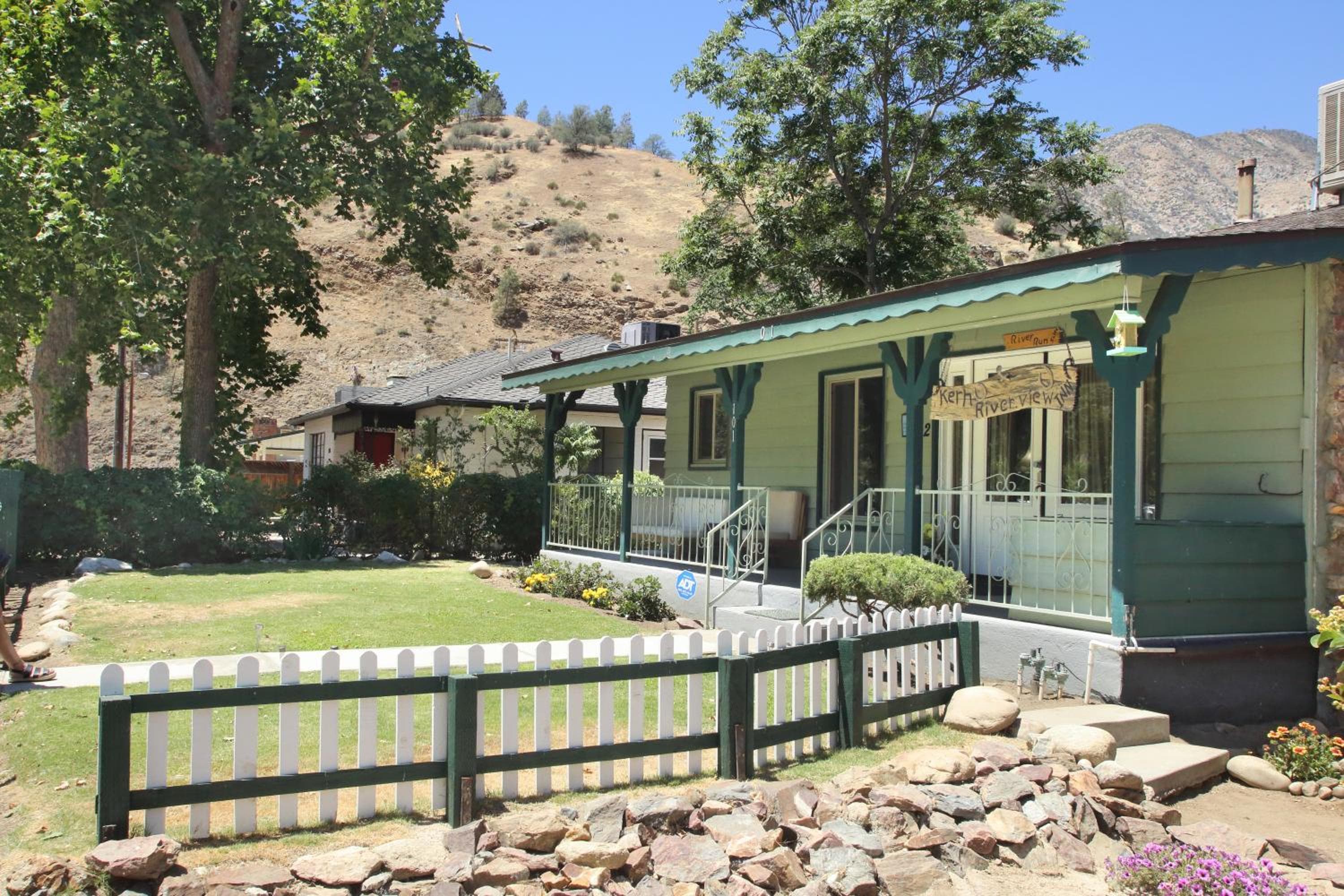 Kern Riverview Inn