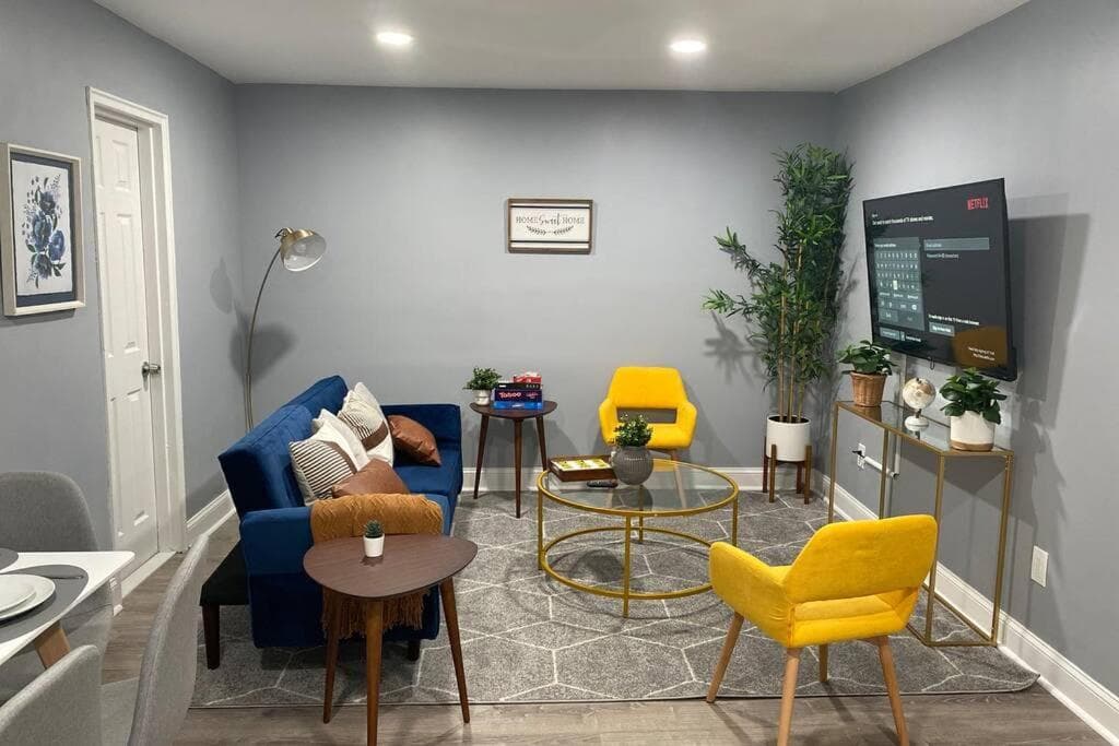 Reduced Priced! Apt by American Dream, Sleeps 6