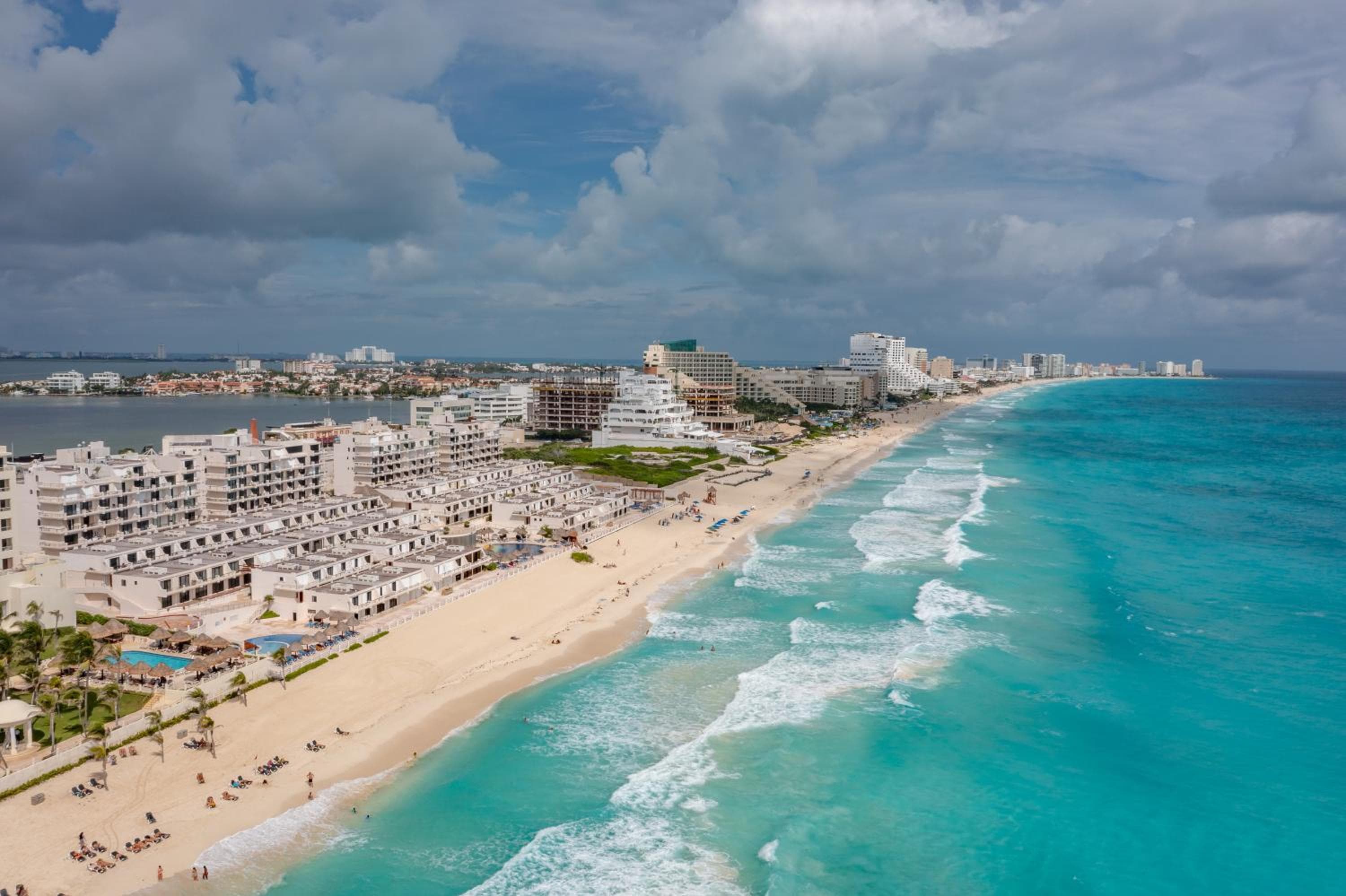 Amazing Caribbean Ocean view at Villas Marlin in Cancun