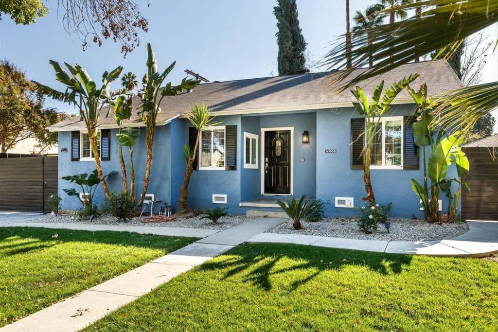 Le Bleu House - Newly Designed 3BR HOUSE & POOL by Topanga