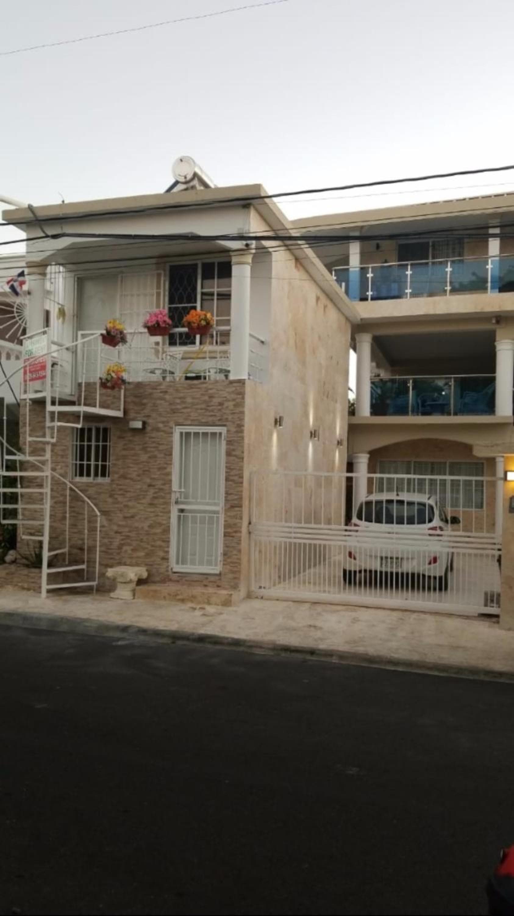 2 Guests 1bed Studio 3min To Beach And Main Street