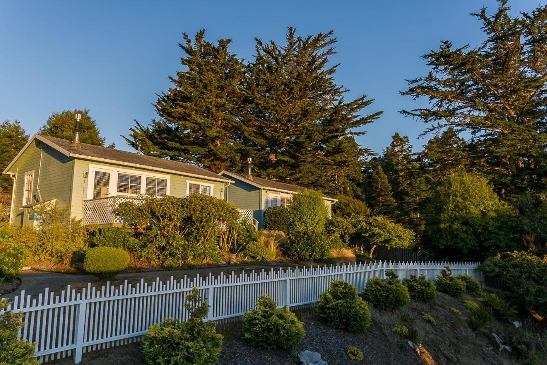 Inn at Schoolhouse Creek