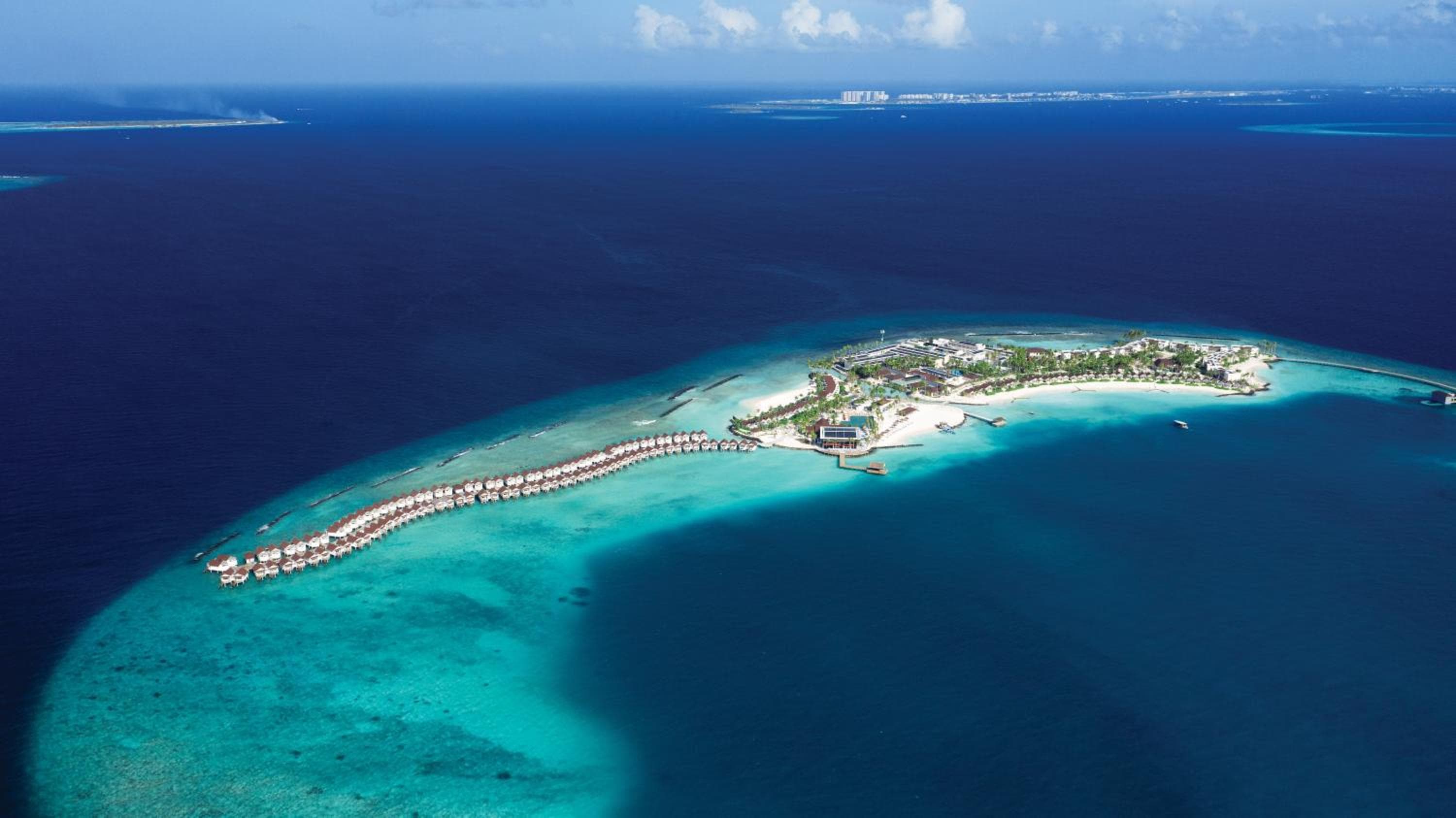 OBLU XPERIENCE Ailafushi - All Inclusive with Free Transfers