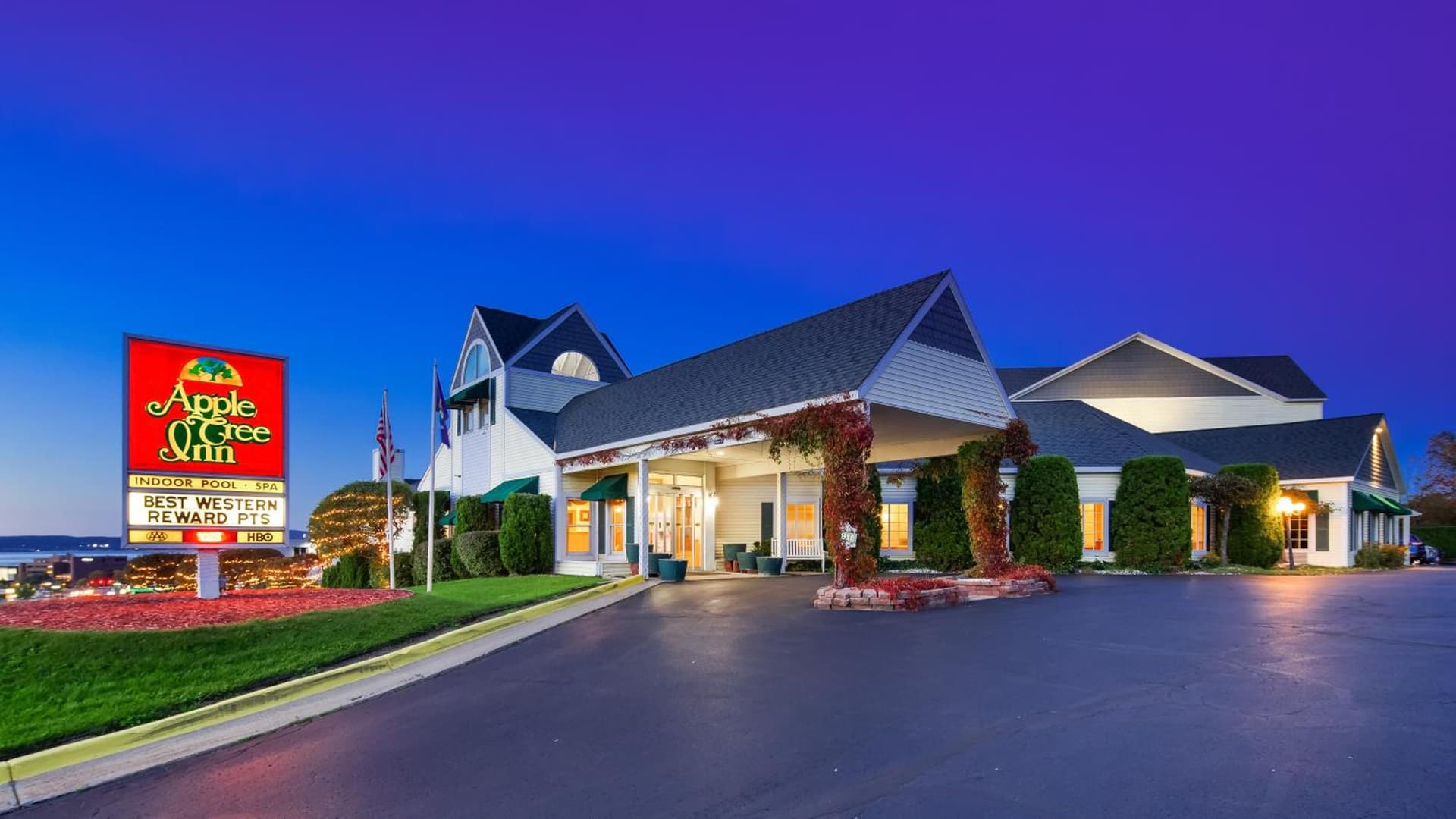 Apple Tree Inn; SureStay Collection by Best Western