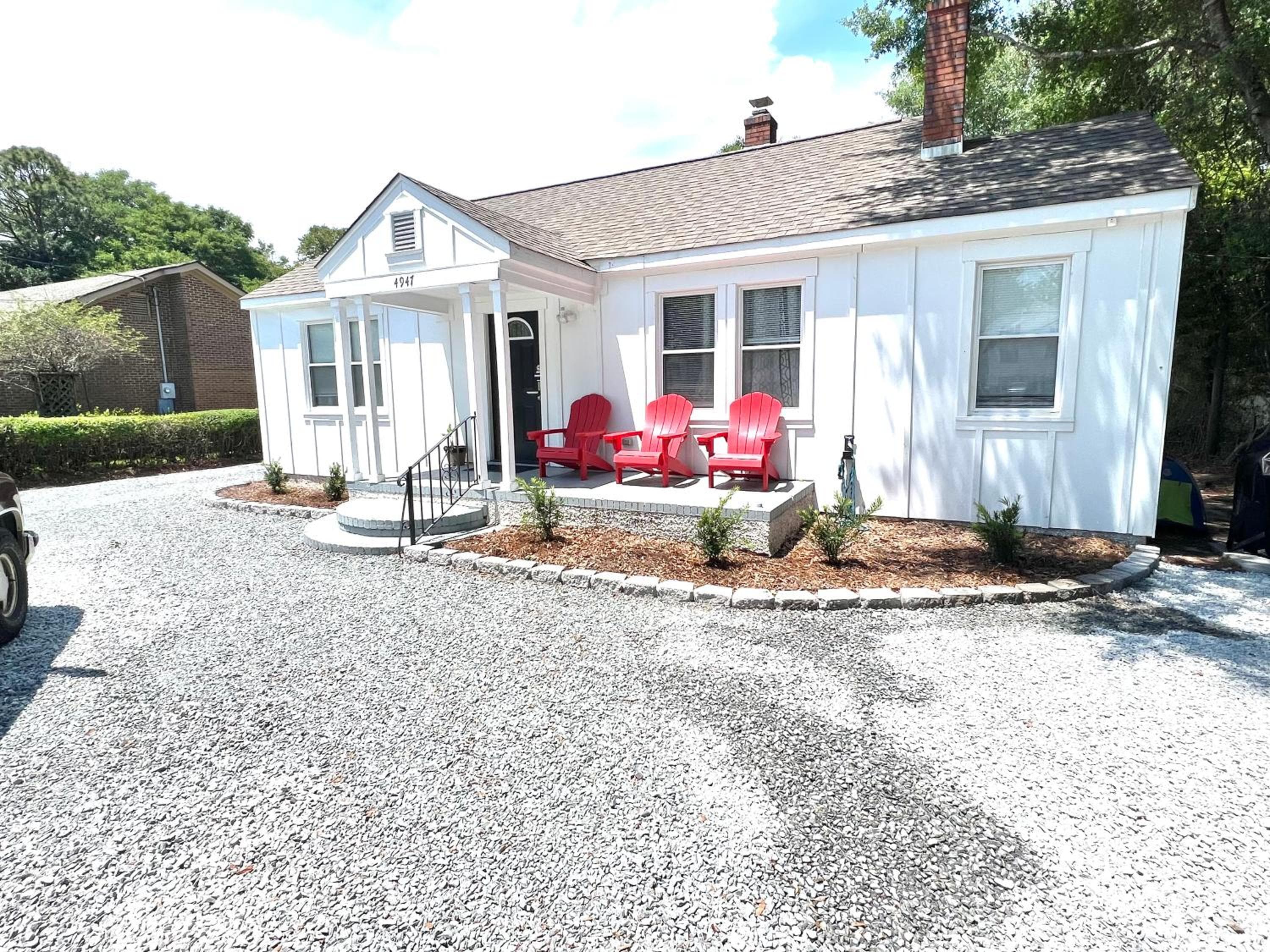 The Absolute Best Home Away From Home Pet Friendly!!!
