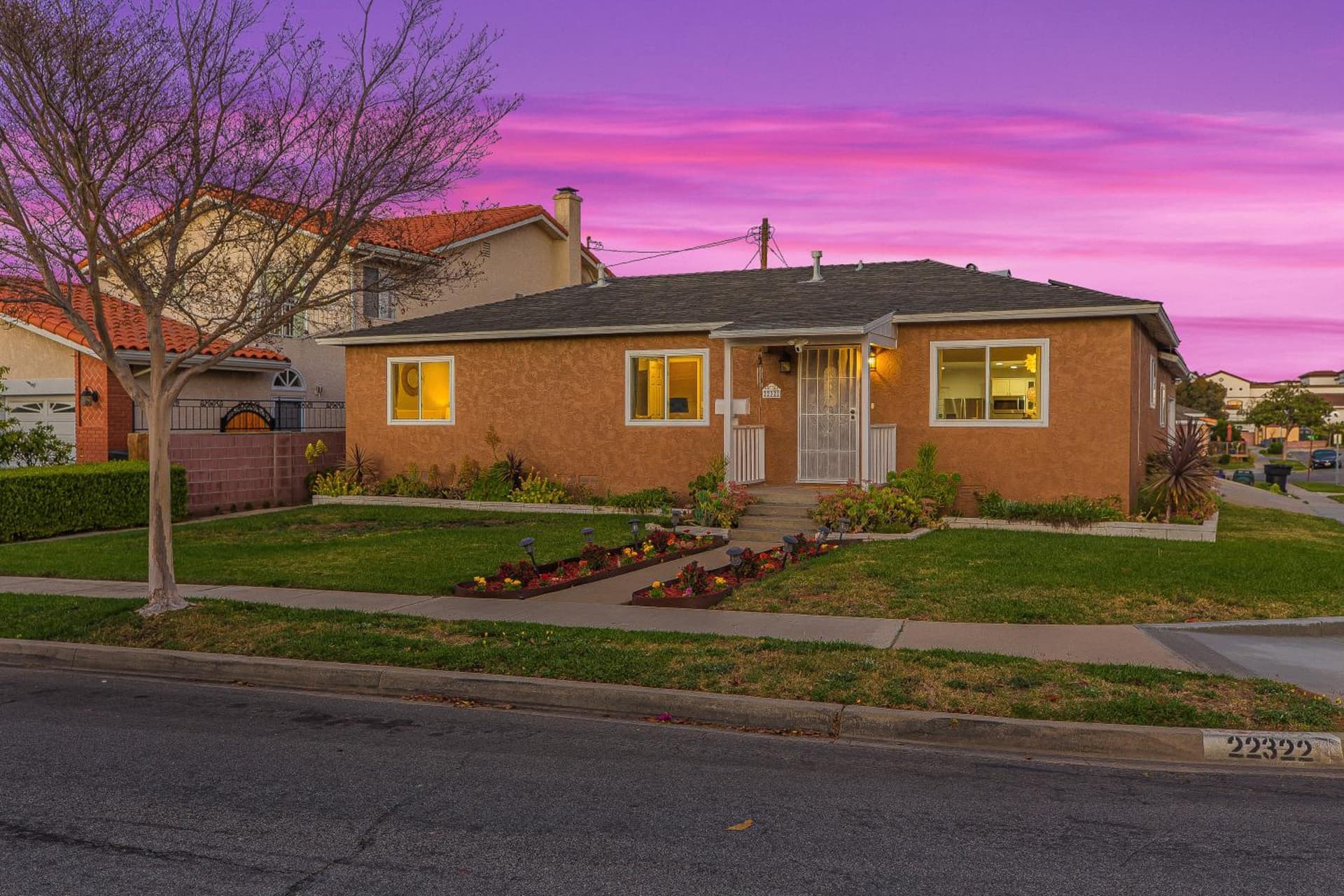 LUX -- A Perfect Home in South Bay 10 Mins to Beaches