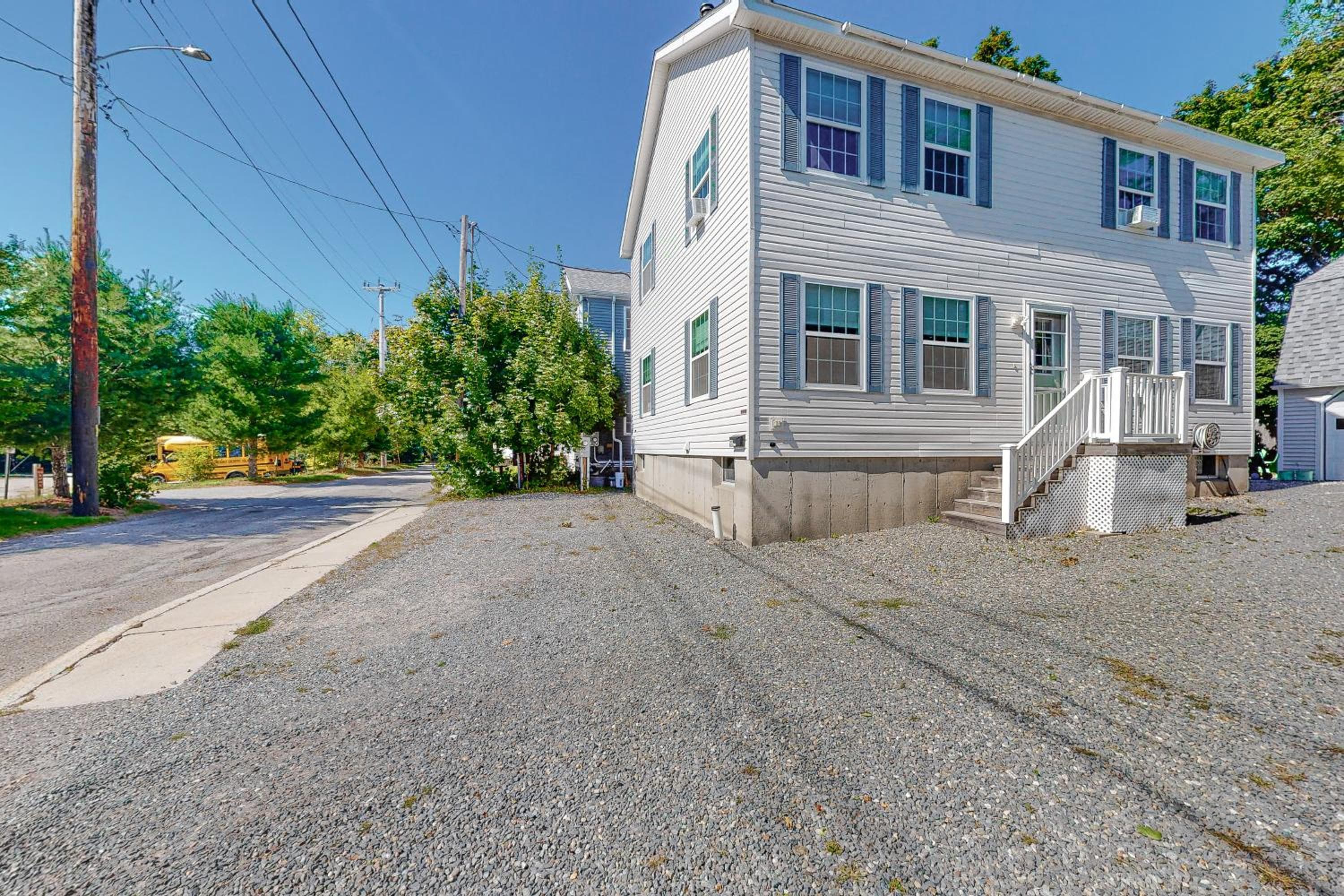 Shop, Dine, Unwind! Family Home in Dtwn Bar Harbor