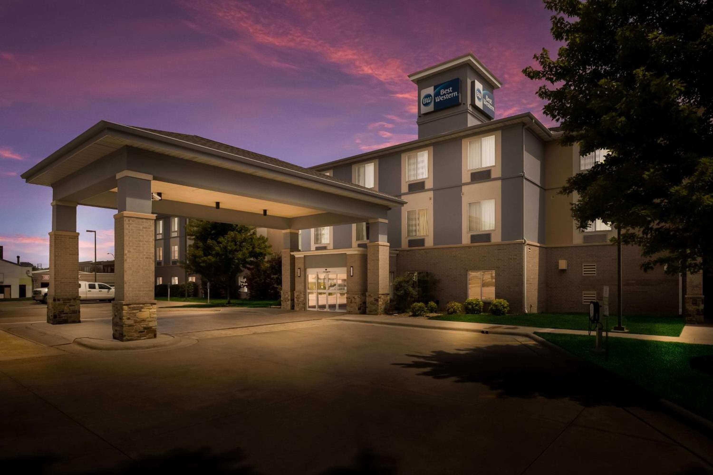 Best Western Coffeyville Central Business District Inn and Suites