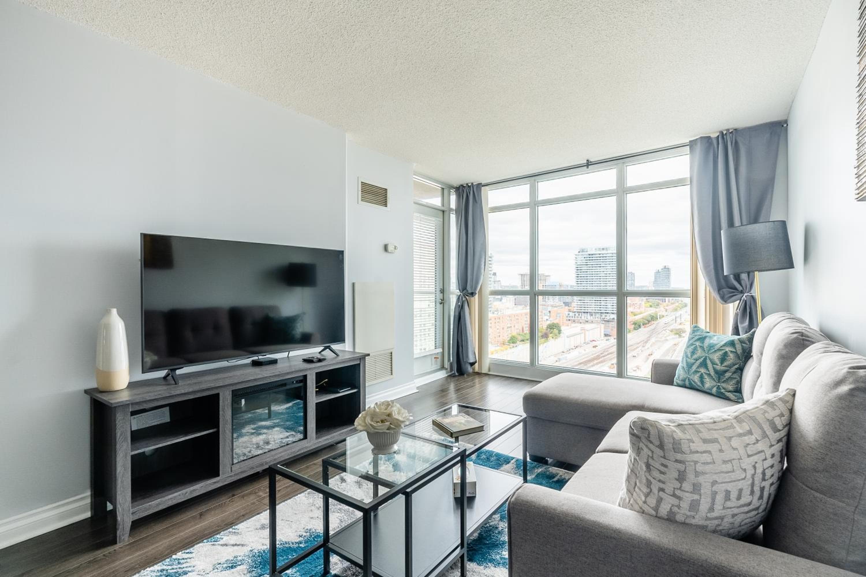 Globalstay Yonge St Condos