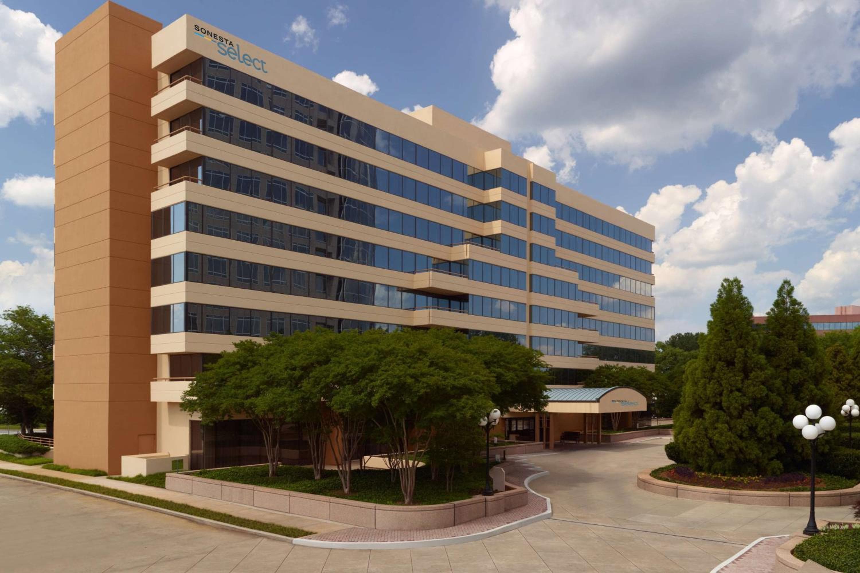 Sonesta Select Atlanta Cumberland Galleria Ballpark