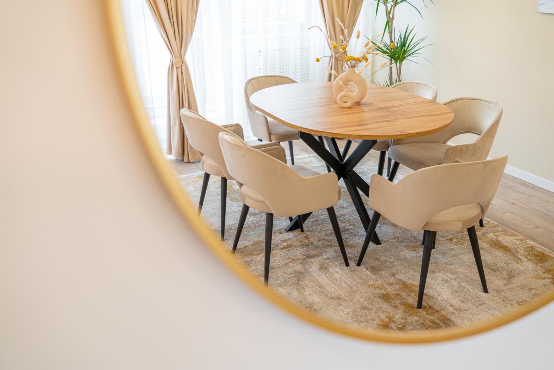 Style and view Bucharest city center aparthotel