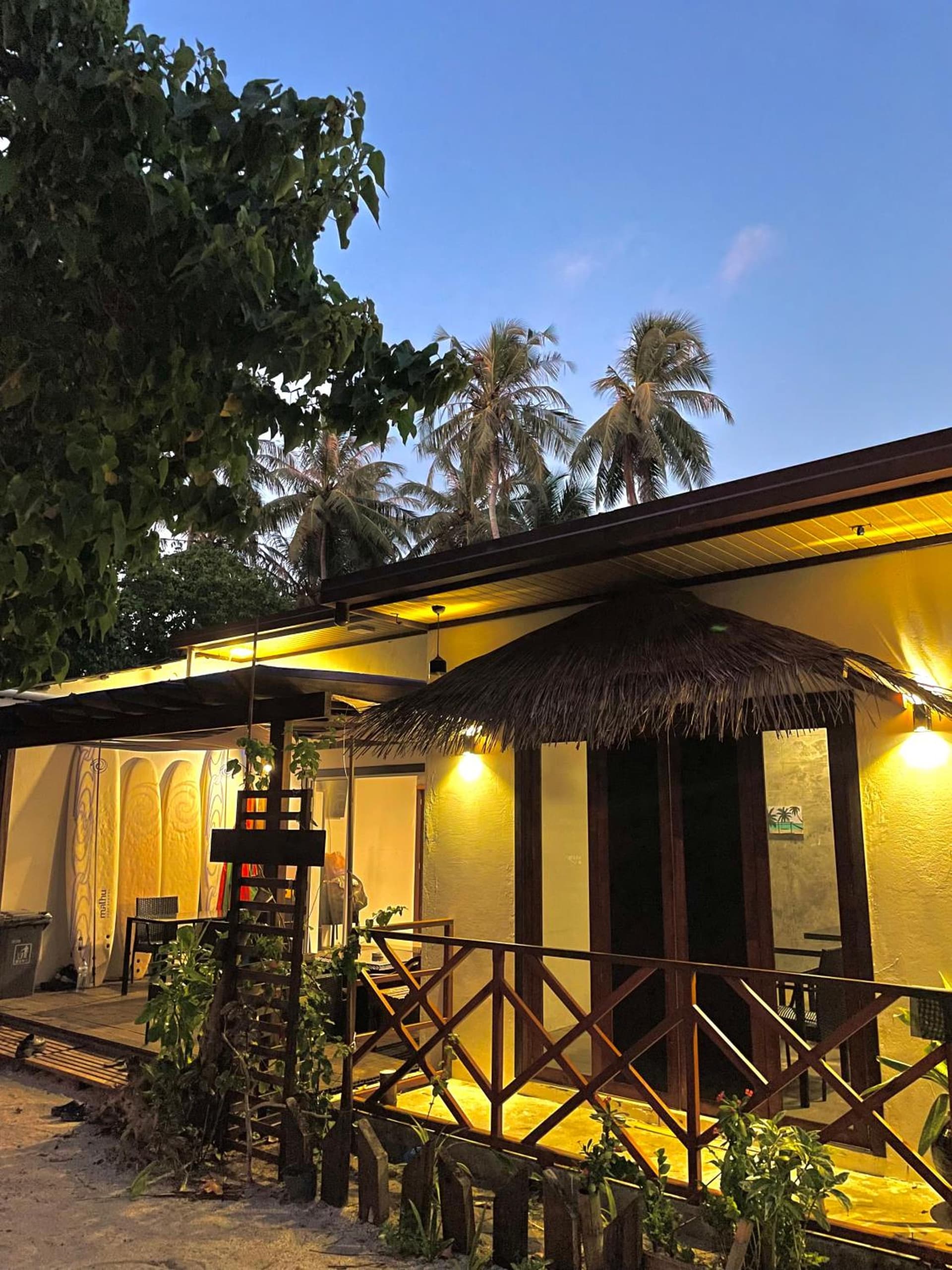 Huvan Inn