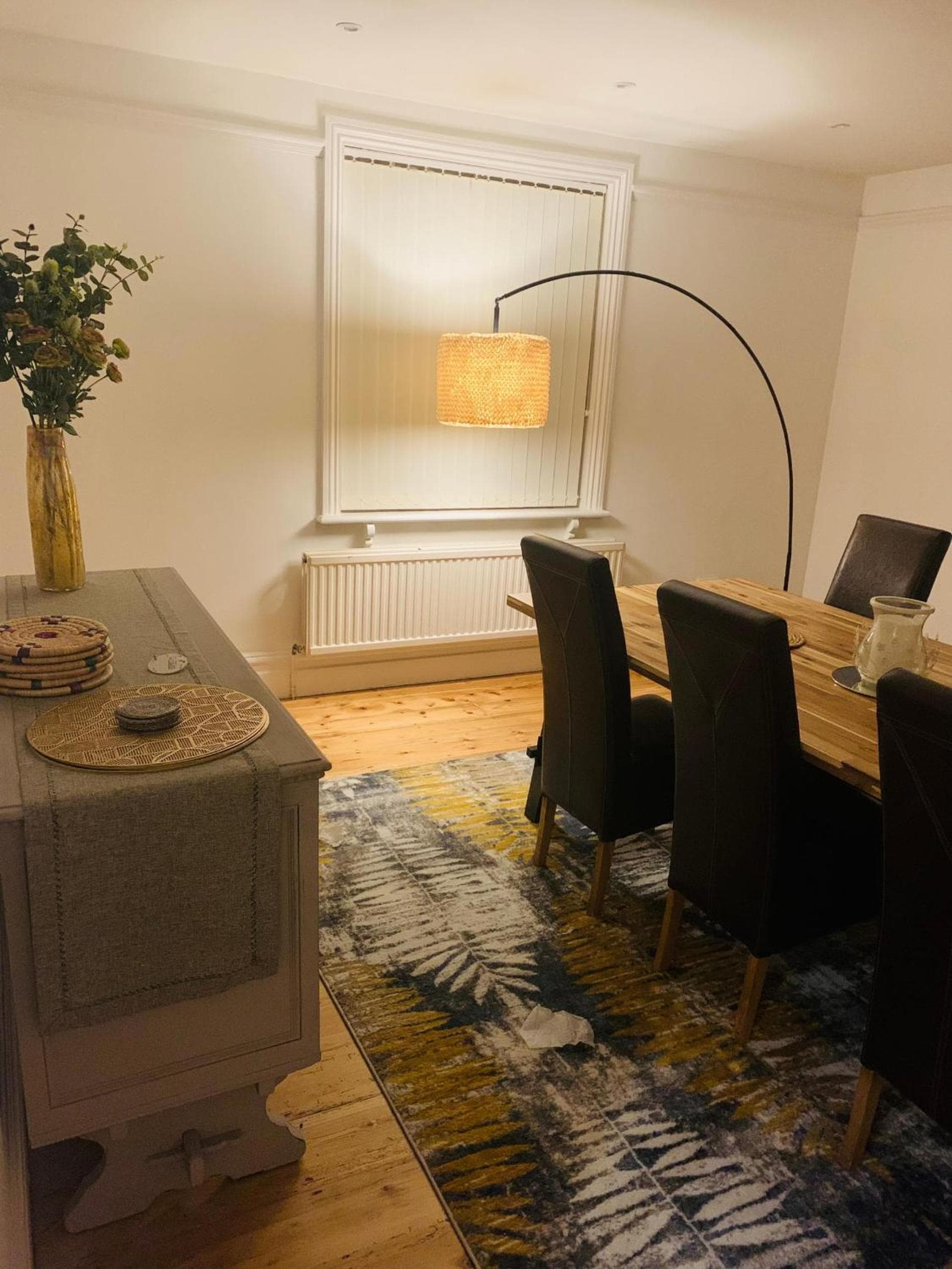 Elegant 3BD Edwardian Home Warminster